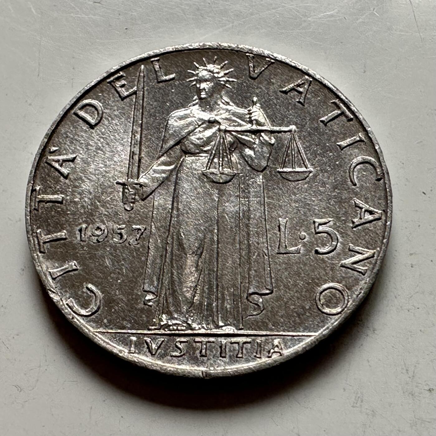 🌹外币初藏🌹🐯2025年第144场  每周二四六晚8️⃣点 接代拍 梵蒂冈1957年五里拉