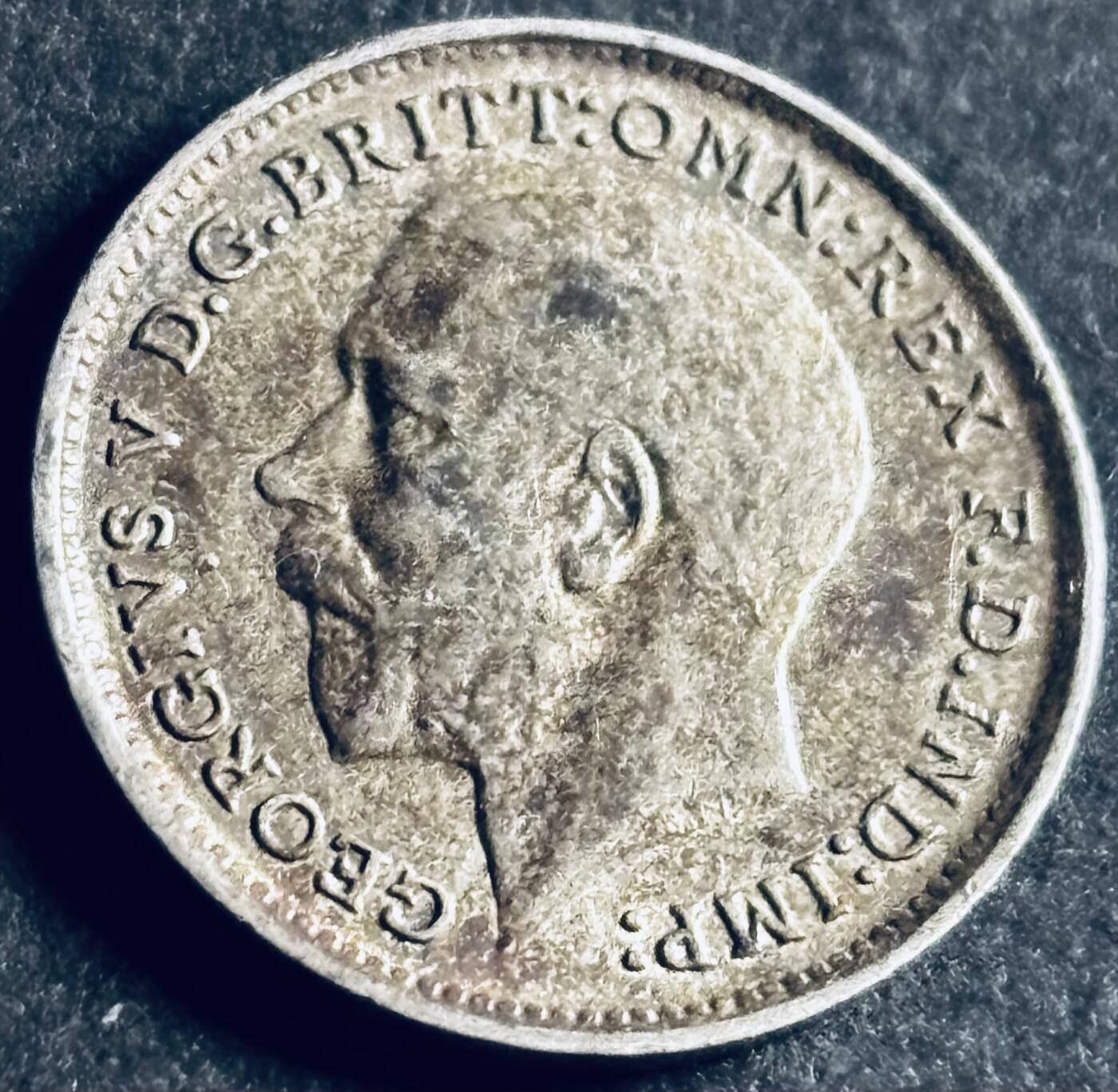 文馨钱币收藏第 286 场，圣诞节专场【 长期接收代拍品低至 0 佣金】 极美品 1912 年英国乔治五世早期 3 便士银币，925 高银