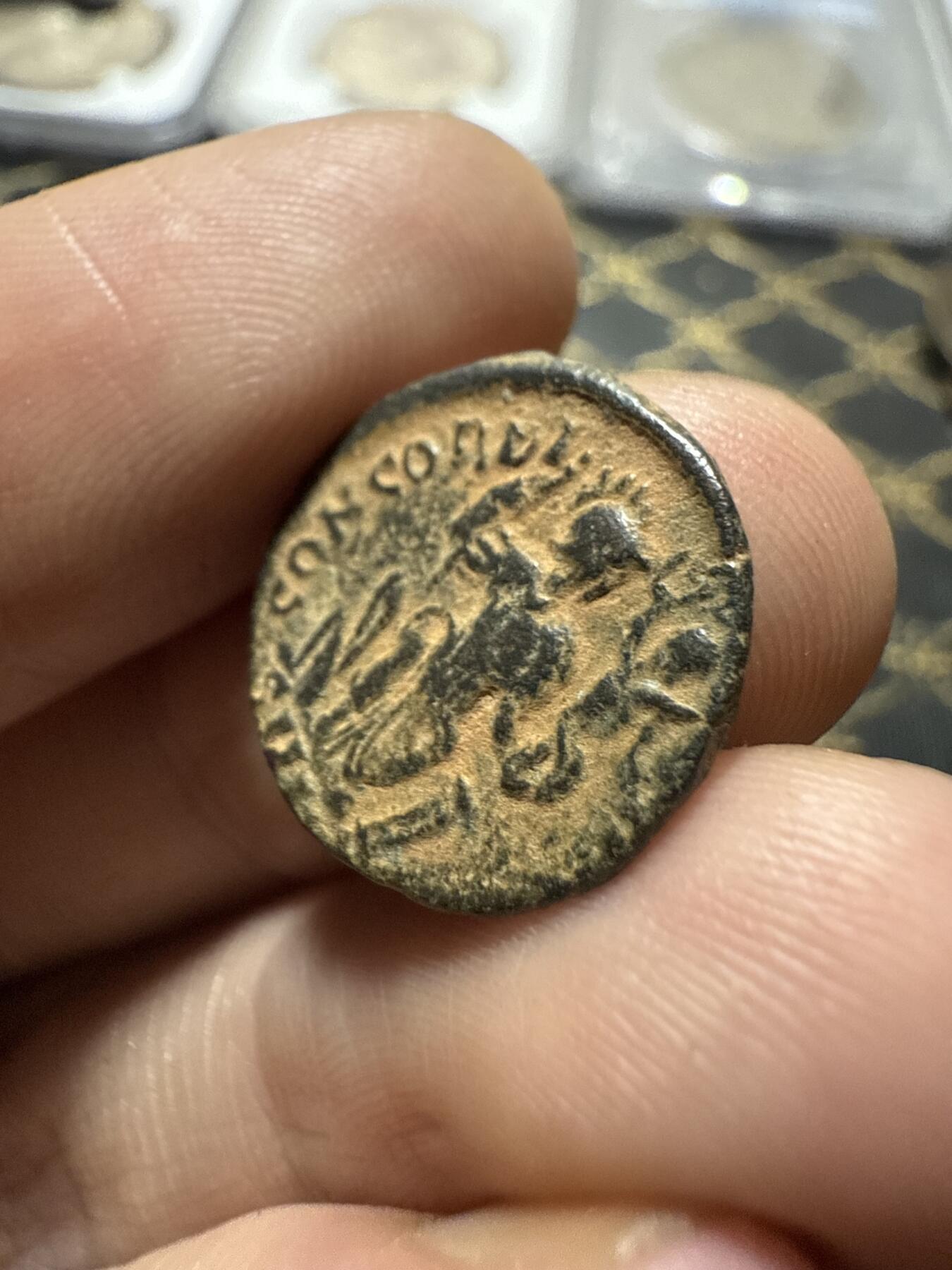 南宋泉阁俄币 外币 国币 专场第二十期 【送拍无额外佣金】 古罗马 公元383-408年 东罗马皇帝 阿卡狄乌斯正面头像铜币 文字和头像打制清晰 品相好