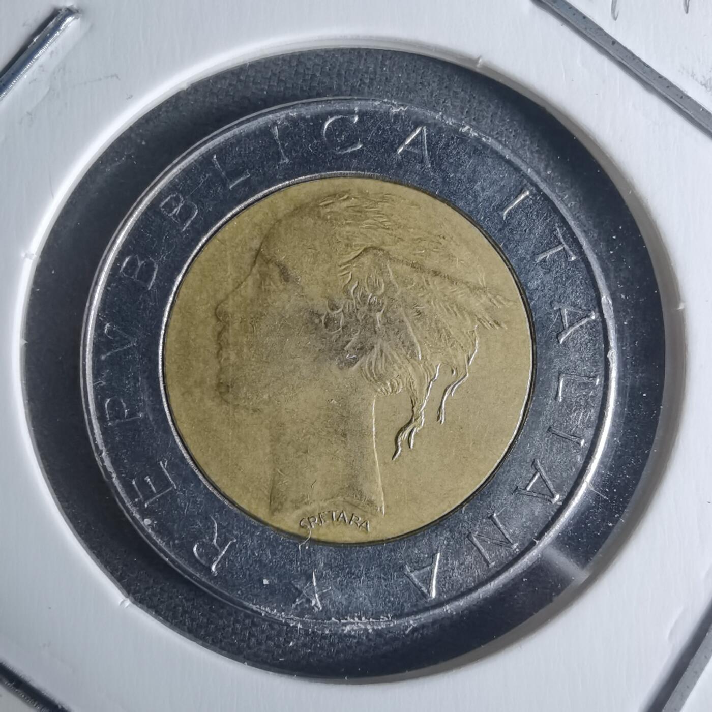 沼泽如烟--第942场 意大利1986年500里拉