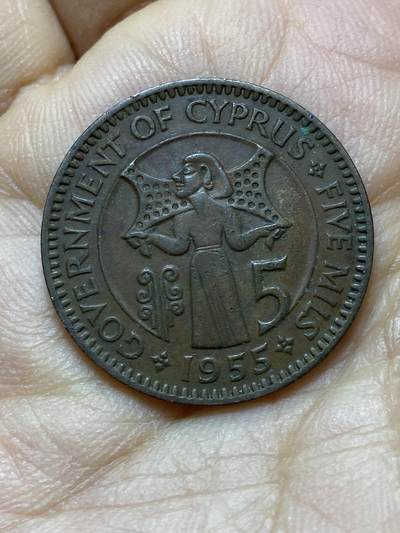 2025年第一百四十四场(总第一百七十场）品种丰富英国一线回流散币年末特拍场第一场(免佣金) - 英属塞浦路斯1955年5米尔(伊丽莎白二世青年带冠，首发年仅发行2年)