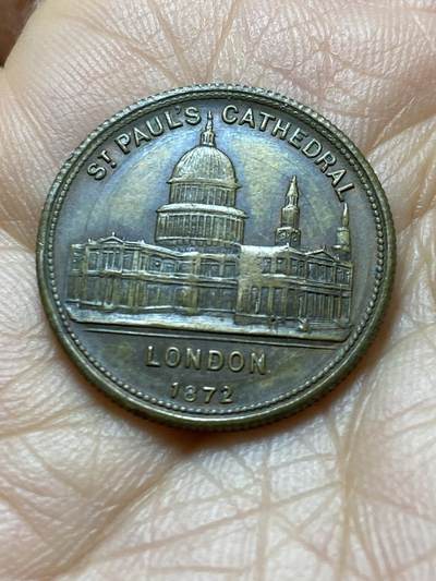 2025年第一百四十二场(总第一百六十八场）高品质英国一线回流散币年末特拍场第二场(免佣金) 稀少好品–英国🇬🇧1872年纪念章(威尔士亲王圣保罗大教堂康复感恩纪念章，事件背景:1871年10月，威尔士亲王爱德华因伤寒病重，维多利亚女王甚至被告知要做好其离世的准备；同年12月他病情好转，1872年2月27日英国王室在圣保罗大教堂举办感恩礼拜)