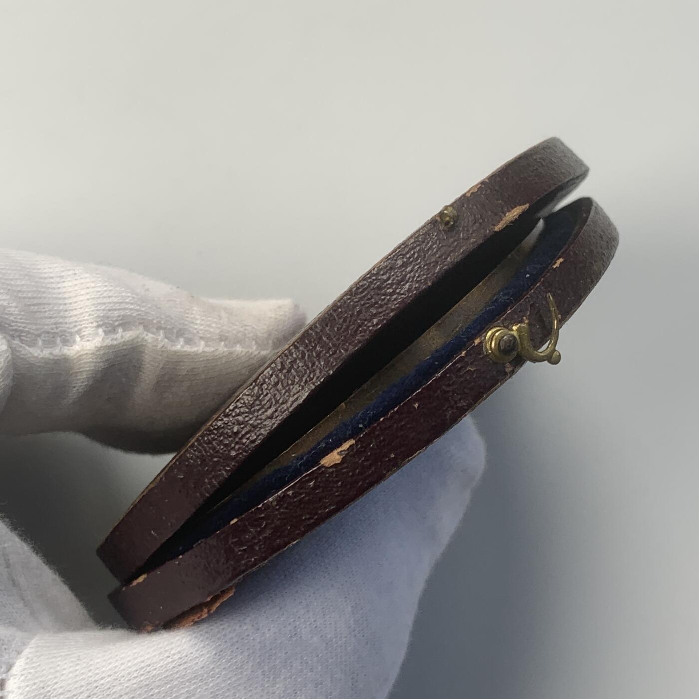 掌中浮雕-藏着的欧洲第047场 1891年瑞士联邦600周年纪念大铜章 ，69mm，A.Dubois作品，原盒变形有破损如图