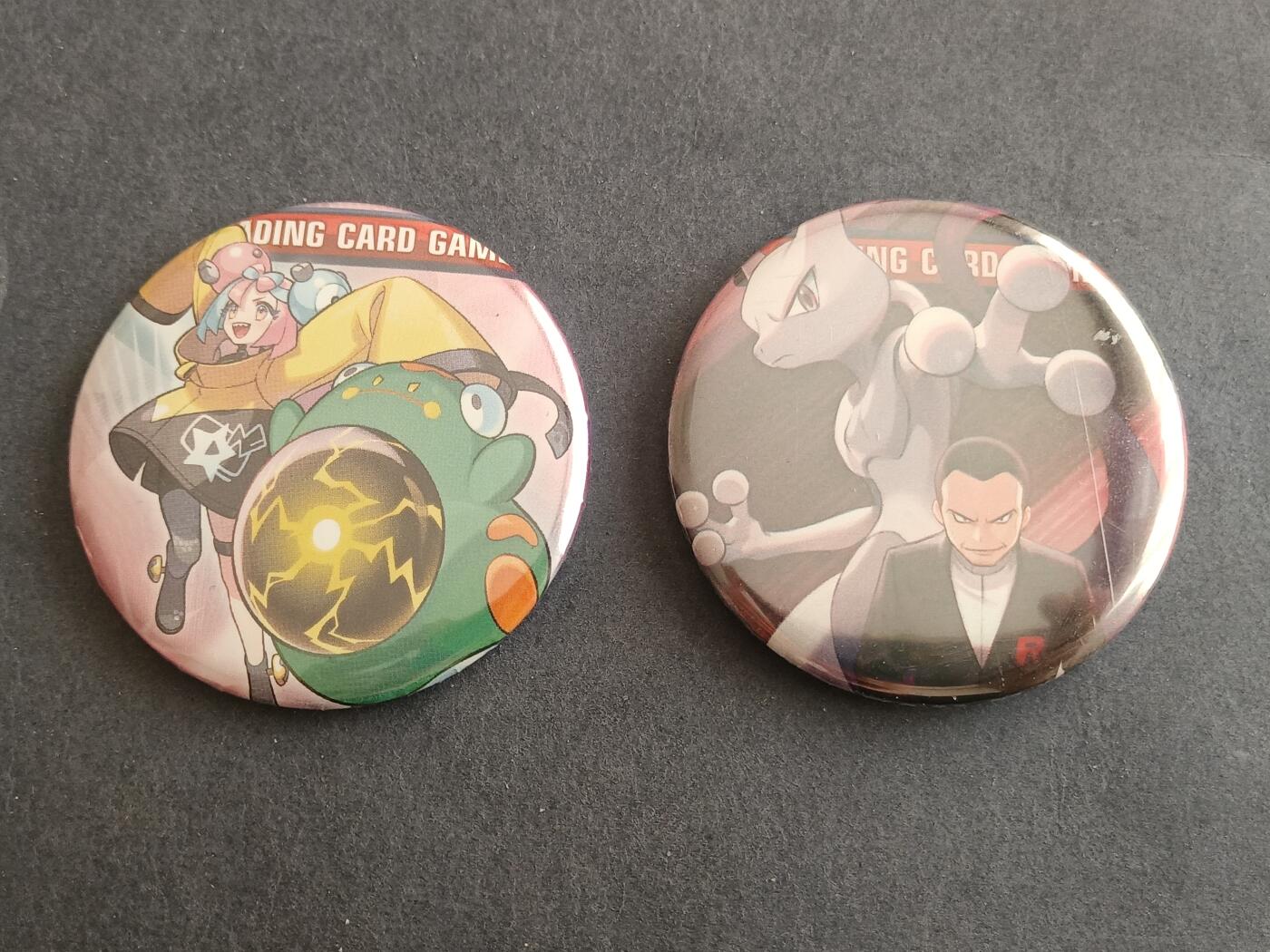 【游宝包邮场】蛇年第101期 世界各国纪念币 宝可梦徽章 2枚