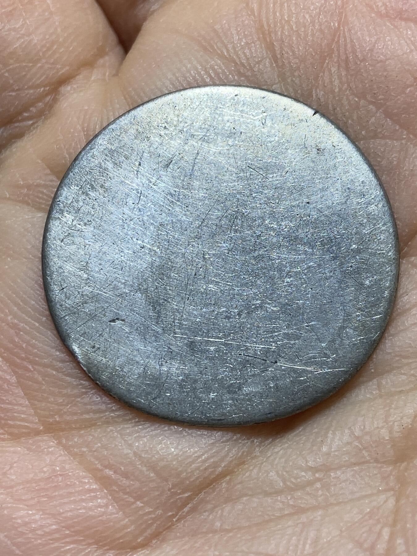 2025年第一百四十五场(总第一百七十一场）高品质英国一线回流散币年末特拍场第二场(免佣金) 光板无毛银片片，重4.53克