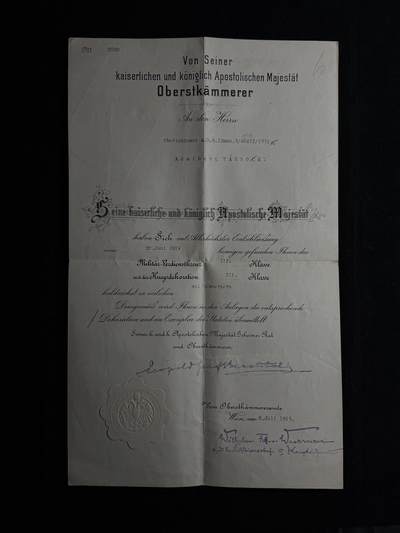 欢庆元旦！戎马世界章牌大赏第109期元旦大拍 - 奥匈帝国带剑三等军事功勋十字勋章证书，授予预备役上尉 Adalbert Tárnóczy，得主有照片，最终军衔为少校
