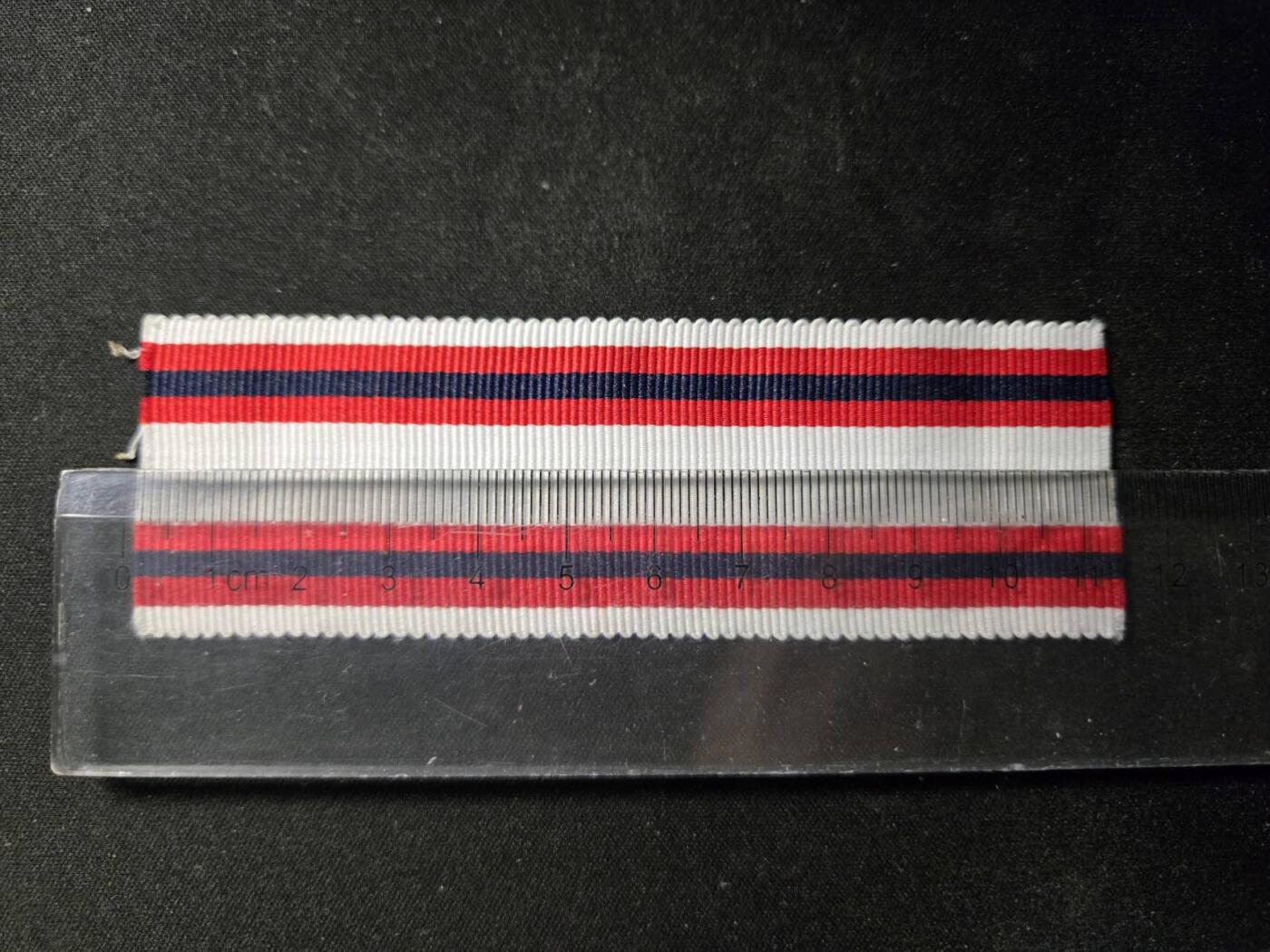 西秦中古拍卖第七十期 韩国大韩帝国皇帝即位纪念章绶带，高端复刻，长约11.5厘米