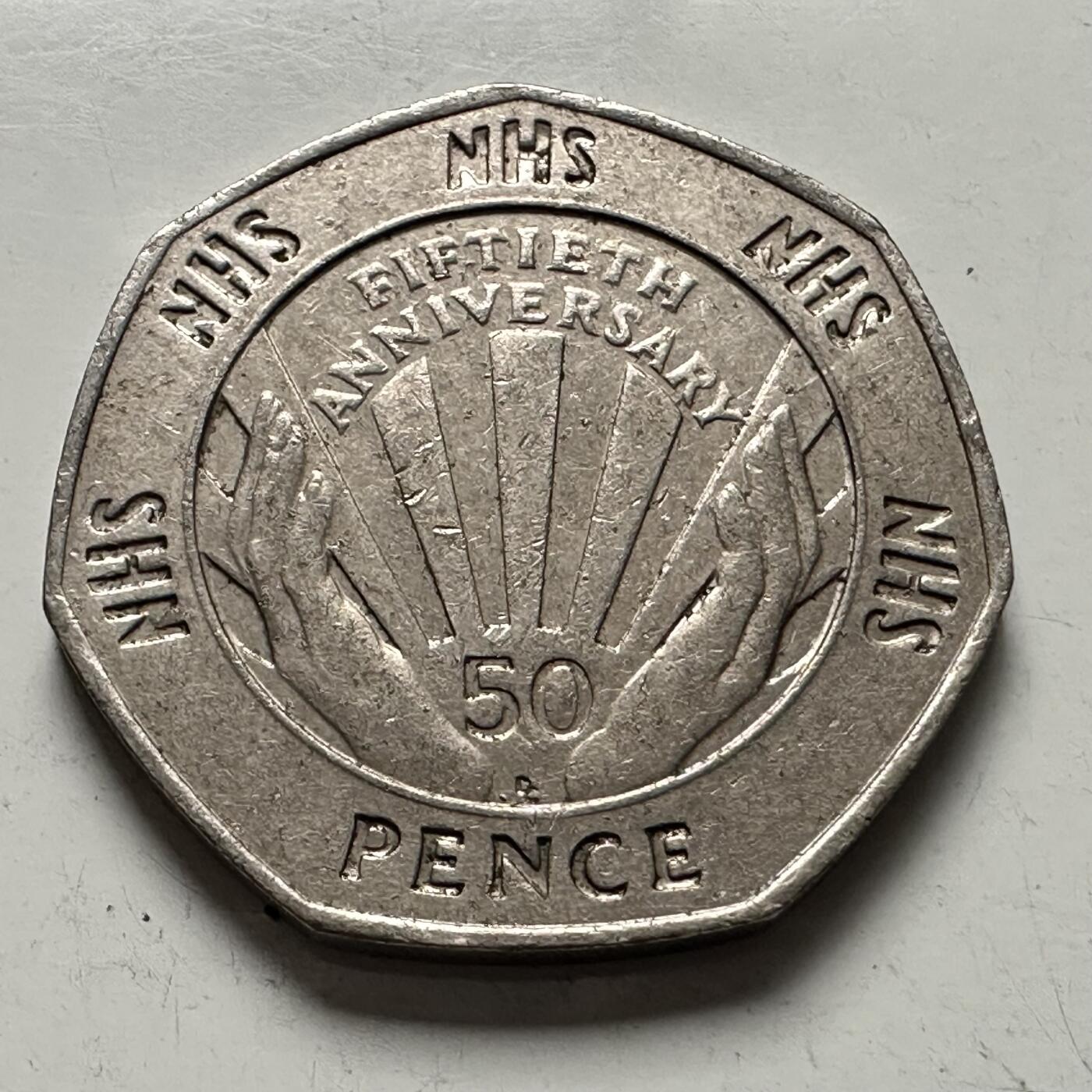 🌹外币初藏🌹🐯2025年第144场  每周二四六晚8️⃣点 接代拍 英国1998年50便士 纪念币 a