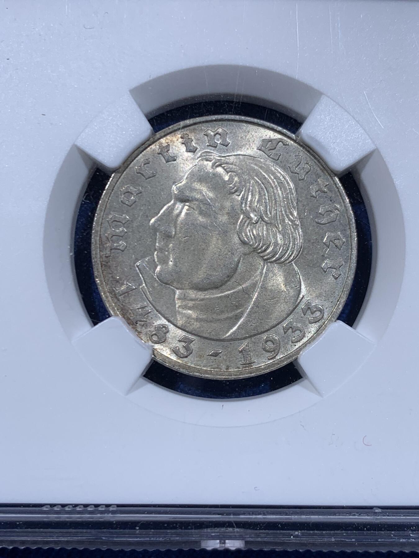 《竞宝斋》第450场 周日，周一，周二  3场连拍 （全场包邮，欢迎送拍） NGC MS63 德国1933年A 马丁.路德 2马克 银币