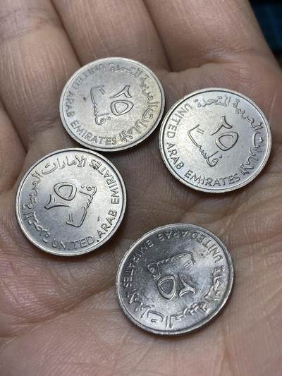 2025年第一百四十二场(总第一百六十八场）高品质英国一线回流散币年末特拍场第二场(免佣金) 原光未流通–阿联酋🇦🇪1973年25费尔4枚