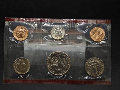 【淘币小摊】实时拍第八百三十六拍   银币套币场   满百包邮可预留二周 每周一统一发货   - 美国1992年套币