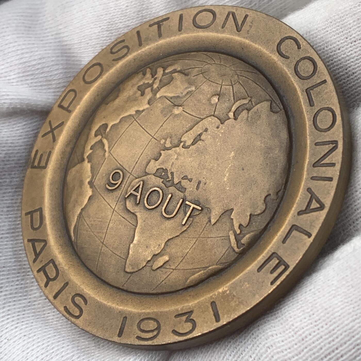 掌中浮雕-藏着的欧洲第047场 1931年法国巴黎殖民博览会纪念铜章，50mm，55g