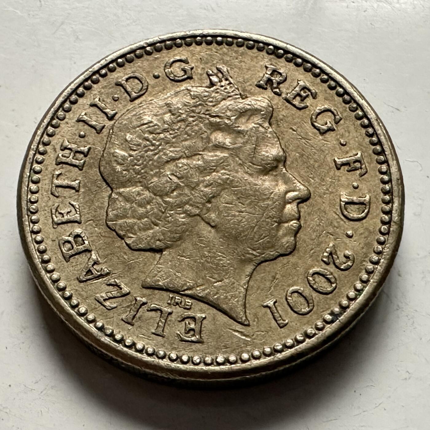 🌹外币初藏🌹🐯2025年第144场  每周二四六晚8️⃣点 接代拍 英国2001年一英镑