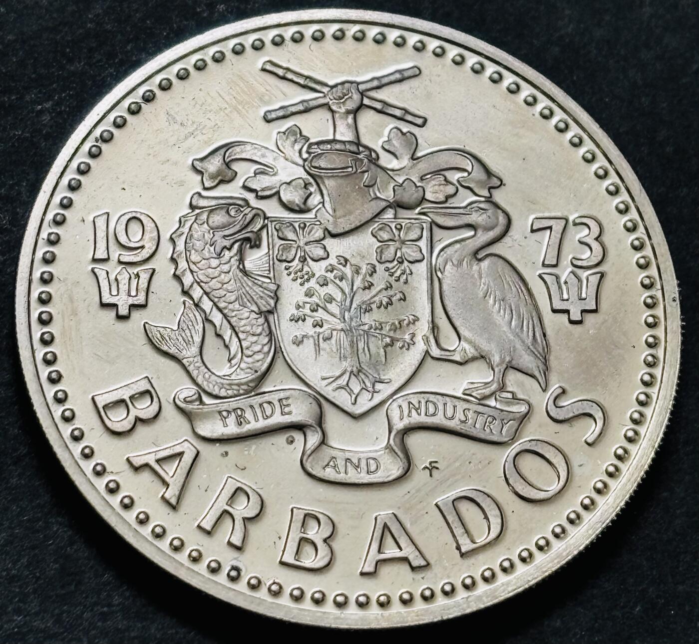 文馨钱币收藏第 286 场，圣诞节专场【 长期接收代拍品低至 0 佣金】 全新 1973 年巴巴多斯珊瑚鱼 2 元精制币