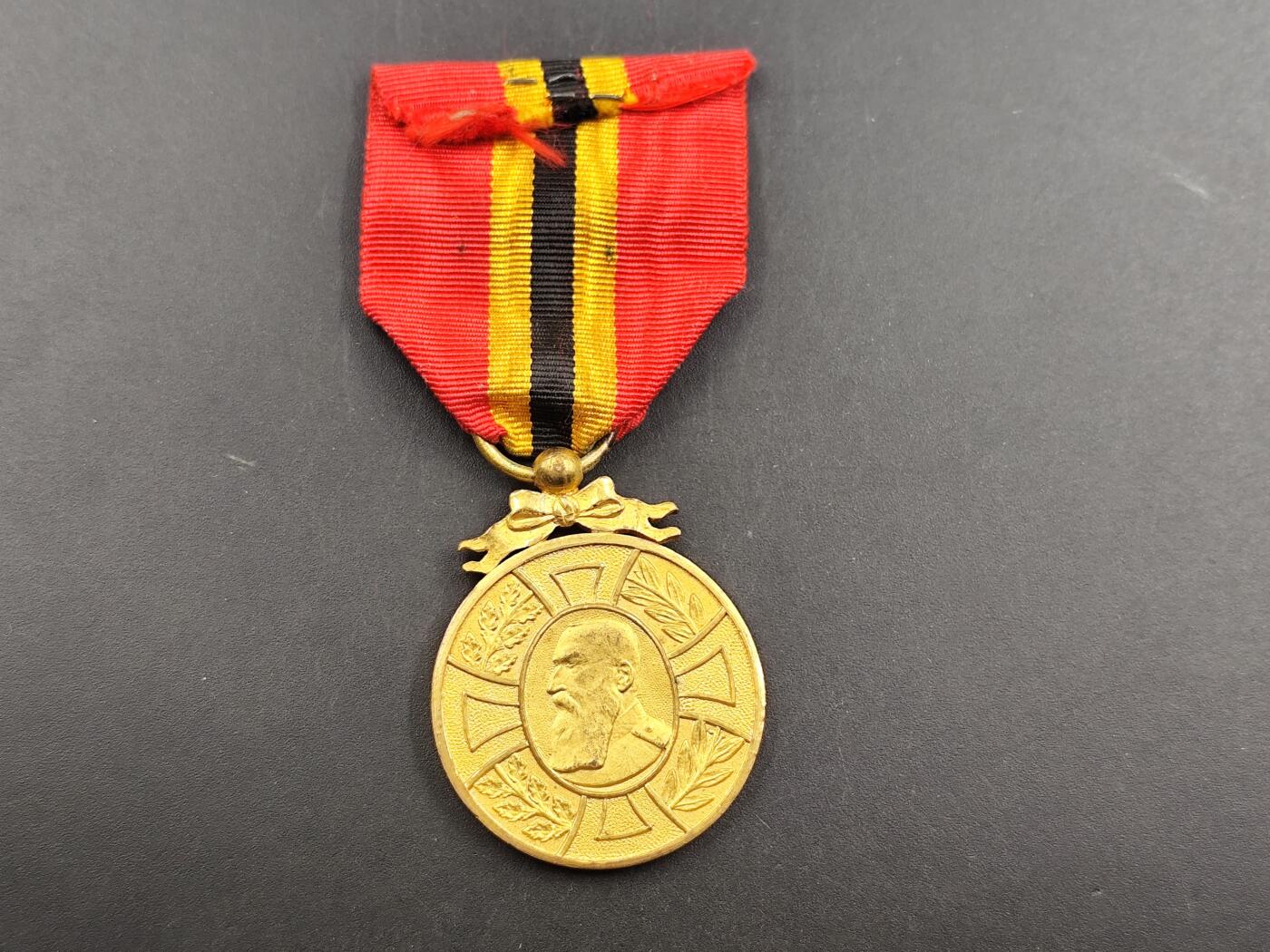 12月20日徽章钱币专场 比利时列奥波德奖章1905年铜制镀金