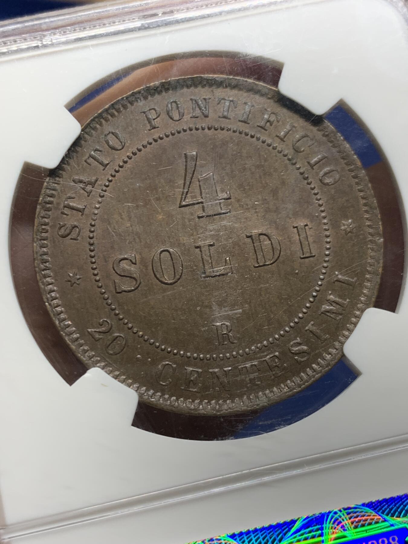 《竞宝斋》第450场 周日，周一，周二  3场连拍 （全场包邮，欢迎送拍） NGC MS63BN 亚军分 教皇国1867年4索尔都大铜币，手感厚重的大铜，流通充分，高分不易。此枚铜光犹存，发丝细节全深打，状态很好。NGC老盒严评，更高仅有1枚