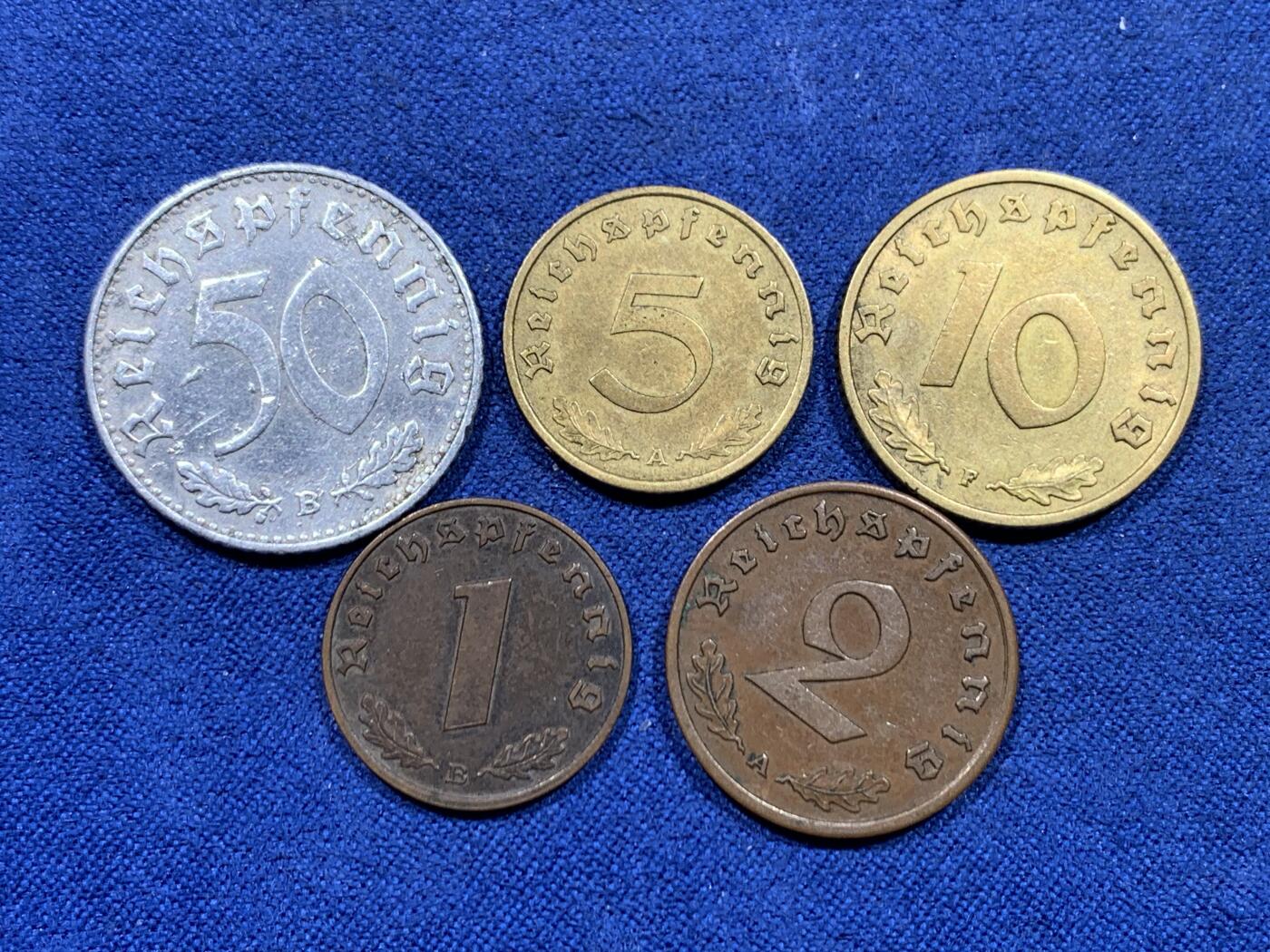 《竞宝斋》第450场 周日，周一，周二  3场连拍 （全场包邮，欢迎送拍） 五枚一组 德国1938-1939年芬尼各面值