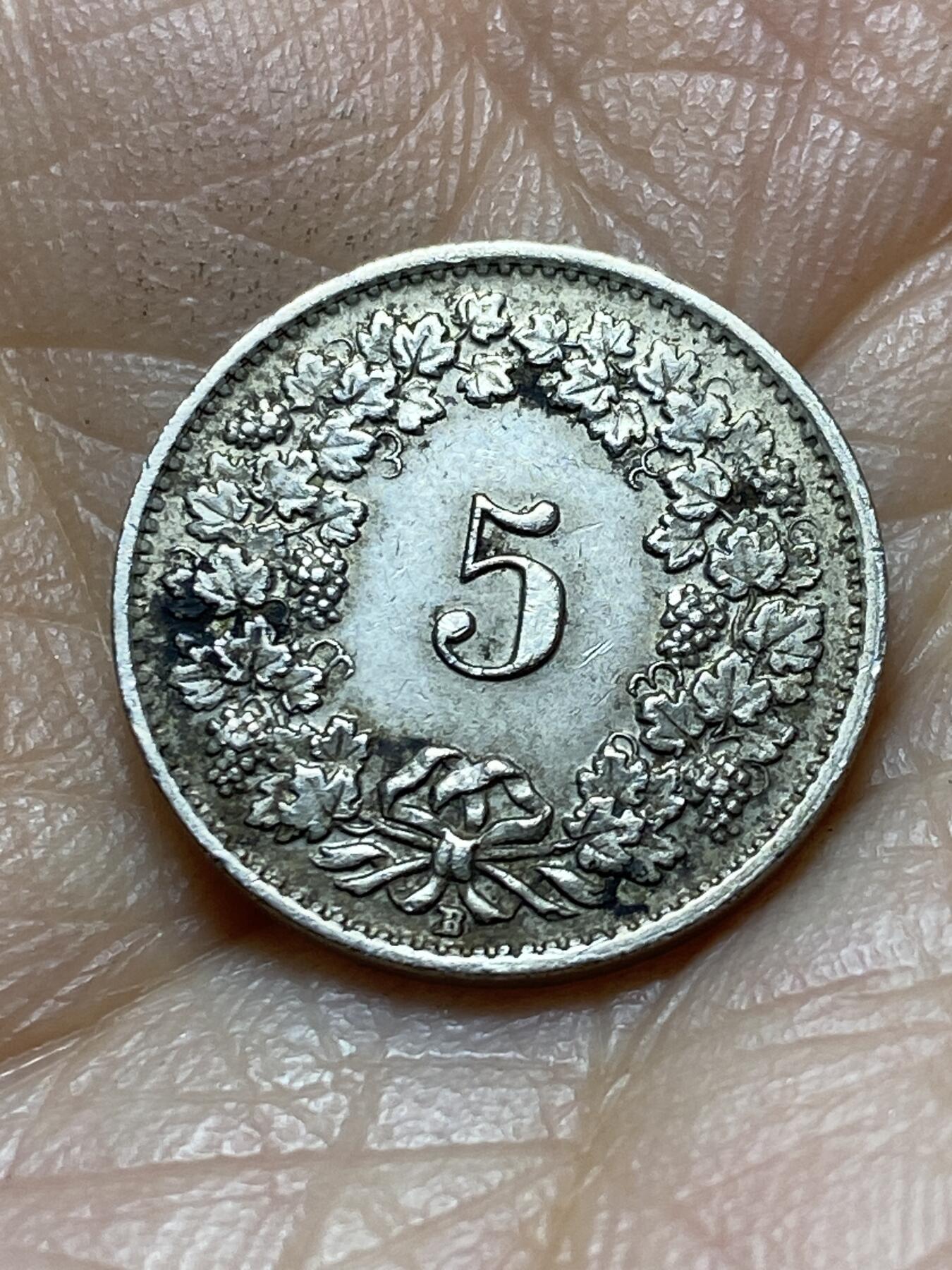 2025年第一百四十五场(总第一百七十一场）高品质英国一线回流散币年末特拍场第二场(免佣金) 早期年份–瑞士🇨🇭1949年5拉彭(第二版，B标伯尔尼造)