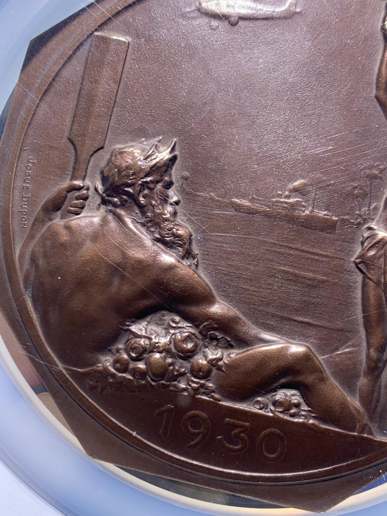 《竞宝斋》第450场 周日，周一，周二  3场连拍 （全场包邮，欢迎送拍） NGC MS65BN 比利时1930年安特卫普国际展览会铜章，85mm超大直径，65超高分，形状优美，适合收藏，加大加厚盒。