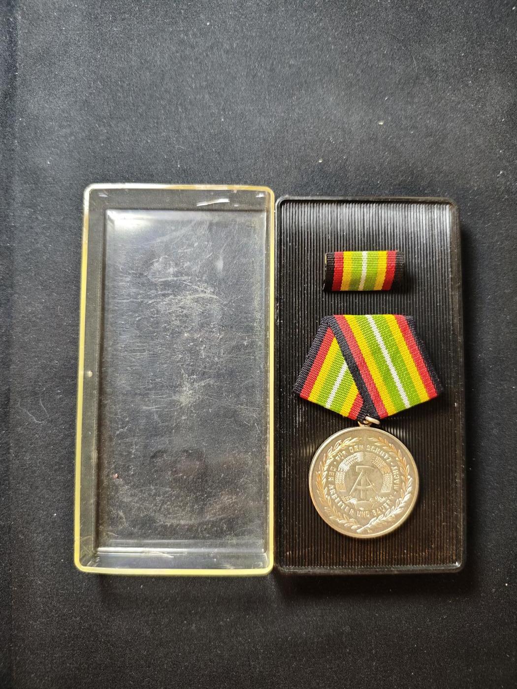 罗岚⭐爱藏⭐甄选专拍第二场-分享拍场赚佣（实体店在建中···） 民主德国人民军铜级忠诚服役奖章带盒略