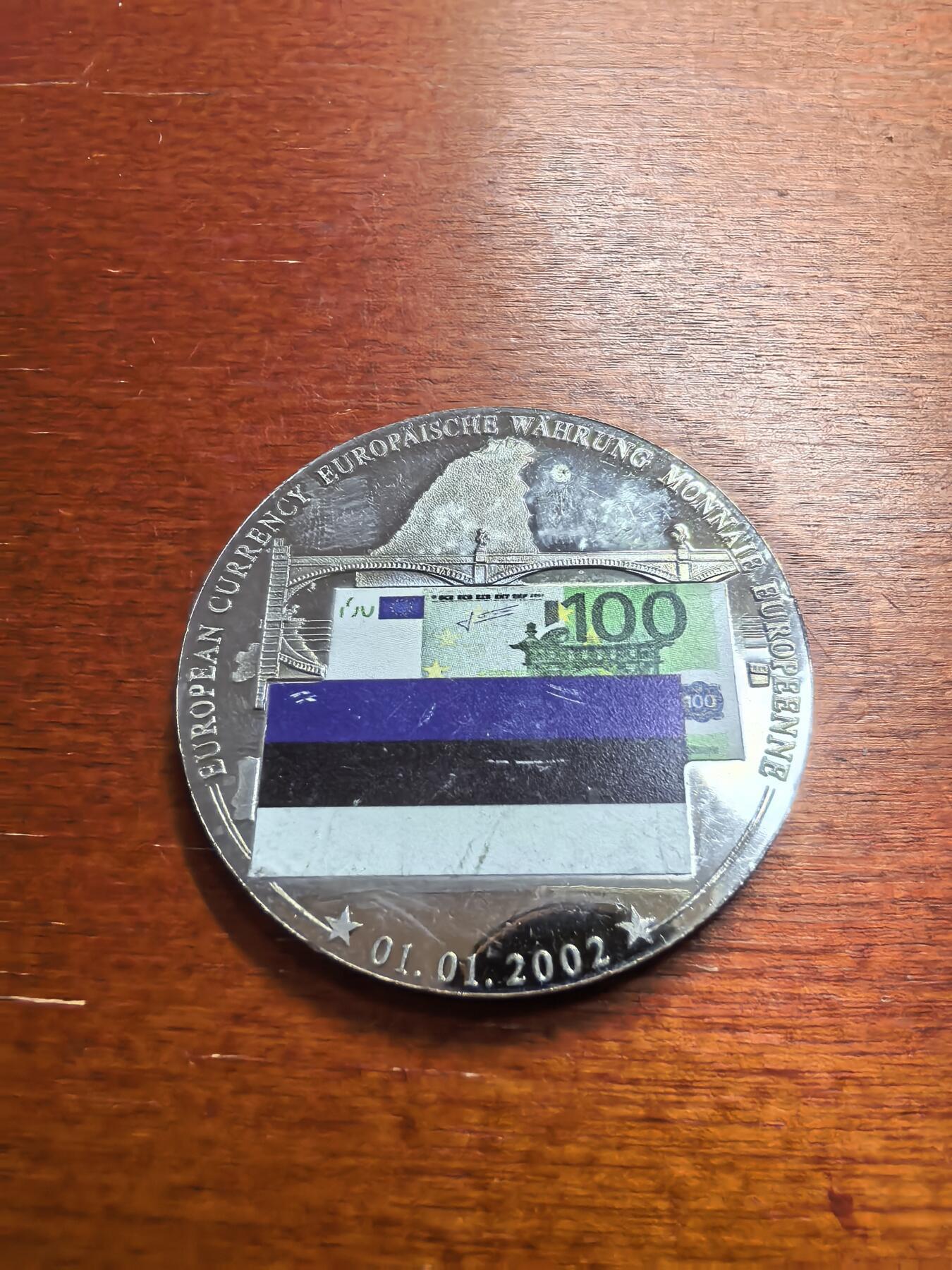 长老汇蛇年精选第八十六场拍卖 2002德国欧洲货币100欧元彩色铜镍章，32克，40MM，9999枚