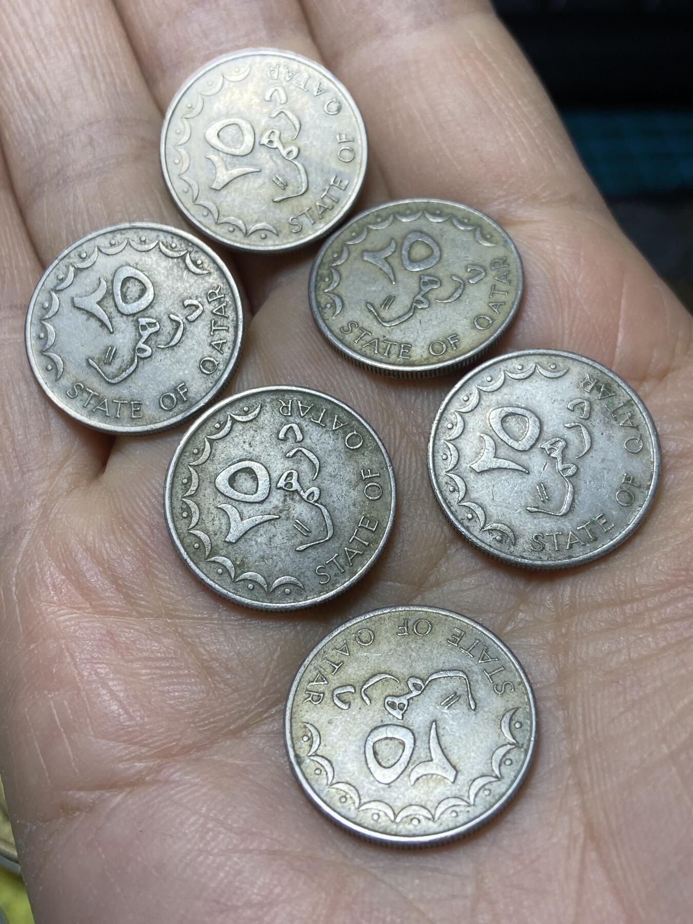 2025年第一百四十五场(总第一百七十一场）高品质英国一线回流散币年末特拍场第二场(免佣金) 卡塔尔🇶🇦1973年25迪拉姆6枚