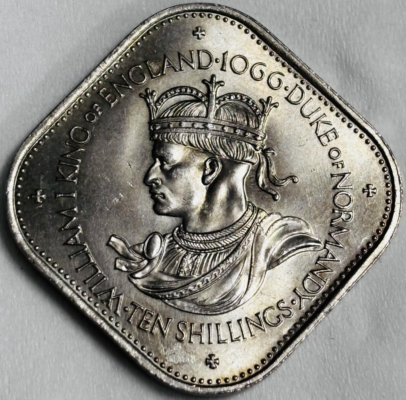 文馨钱币收藏第 286 场，圣诞节专场【 长期接收代拍品低至 0 佣金】 原光 1966英属根西伊丽莎白10先令诺曼征服900周年纪念币