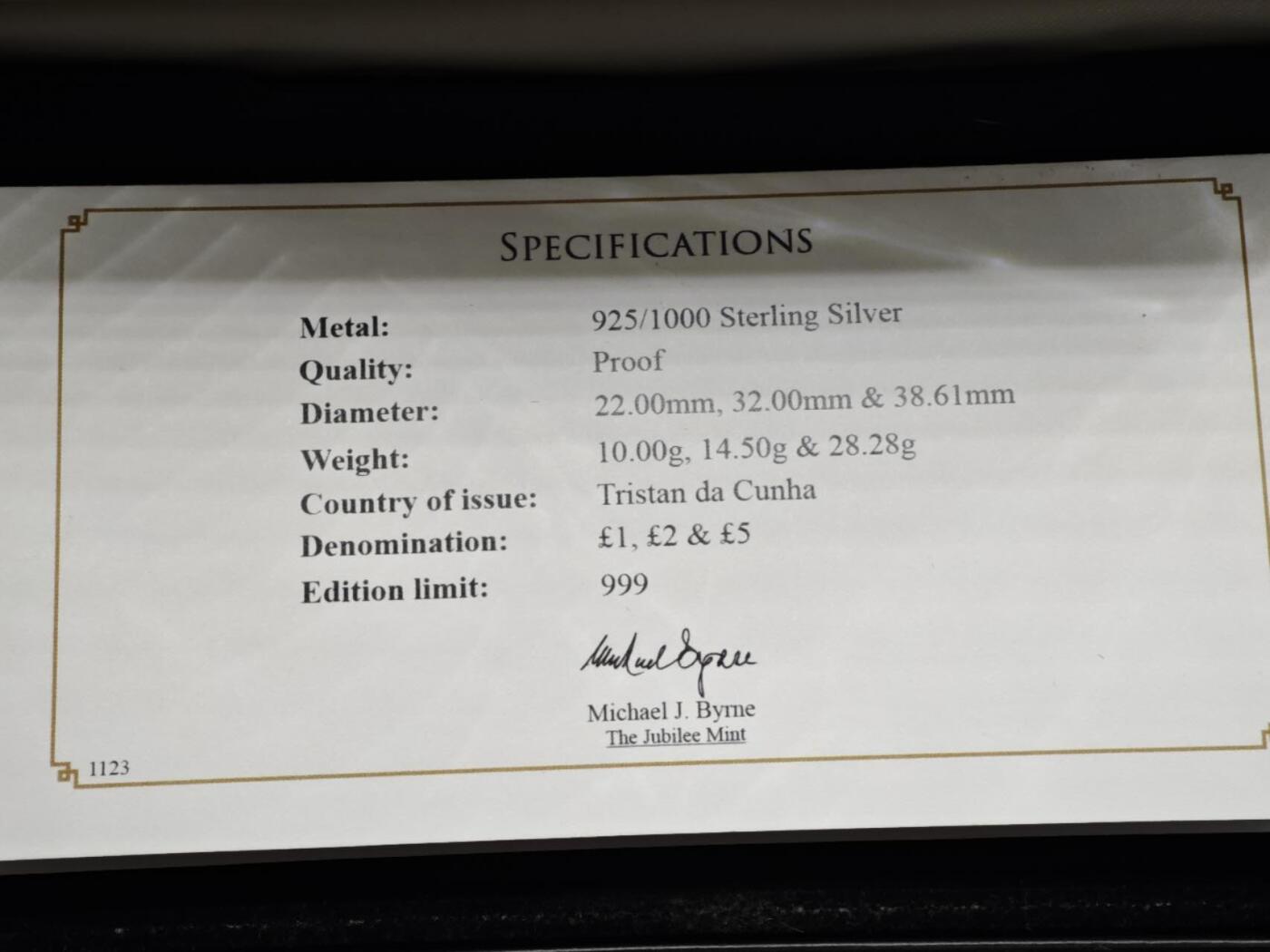 【淘币小摊】实时拍第八百三十六拍   银币套币场   满百包邮可预留二周 每周一统一发货   （罕见）2017年特里斯坦-达库尼亚（英属）1/2/5英镑精制银币套 温莎王朝100年纪念 10/14.5/28.28克 925银 发行量：仅999套 盒证全