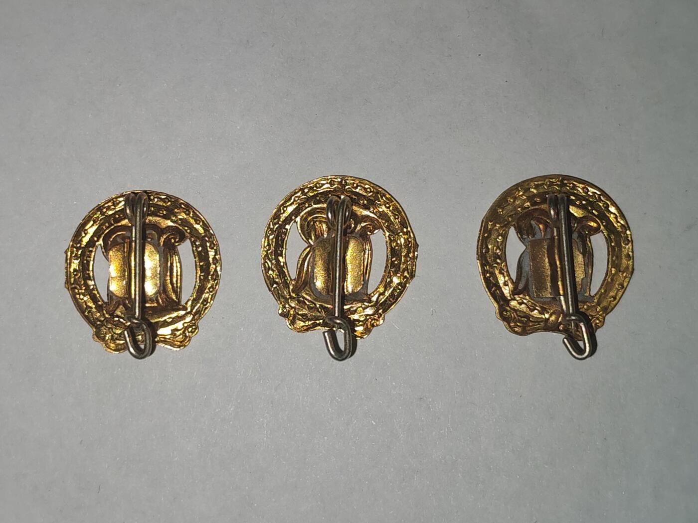 韵星假日拍卖第三十三期 -- Rimey Holidays Auction 33 民主德国金级体育技能证章mini一组