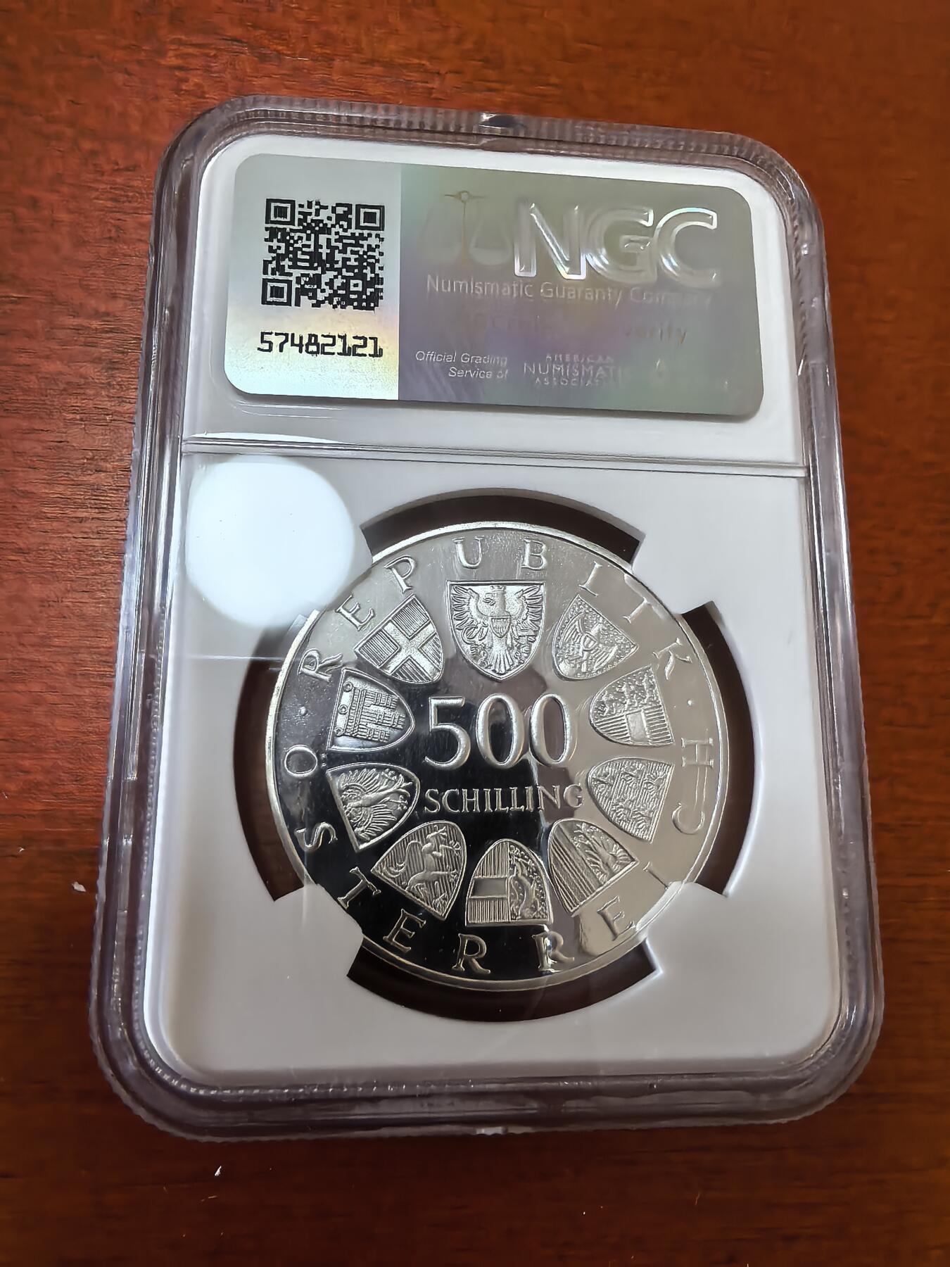 长老汇蛇年精选第八十六场拍卖 1987 奥地利沃尔夫·迪特里希·冯·莱特瑙大主教500先令精制银币，NGC PF68UC，唯一冠军