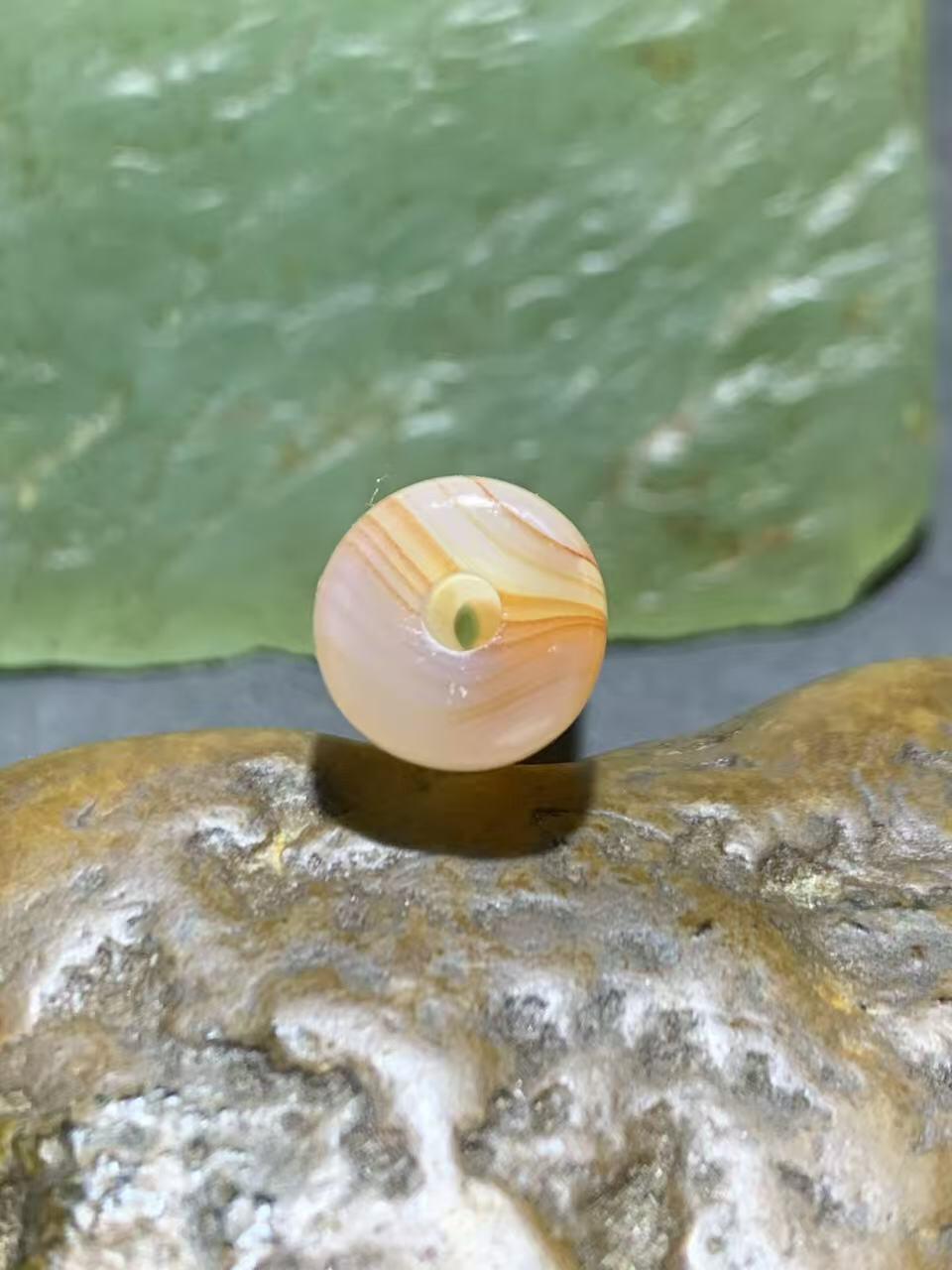 精美双天眼纹缠丝玛瑙随形直桶，桶珠一个，