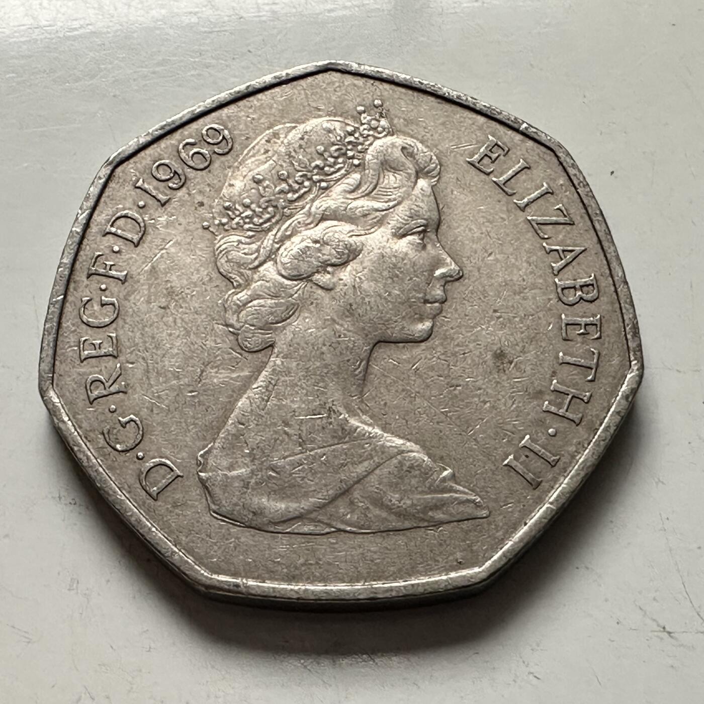 🌹外币初藏🌹🐯2025年第144场  每周二四六晚8️⃣点 接代拍 英国1969年50便士 a