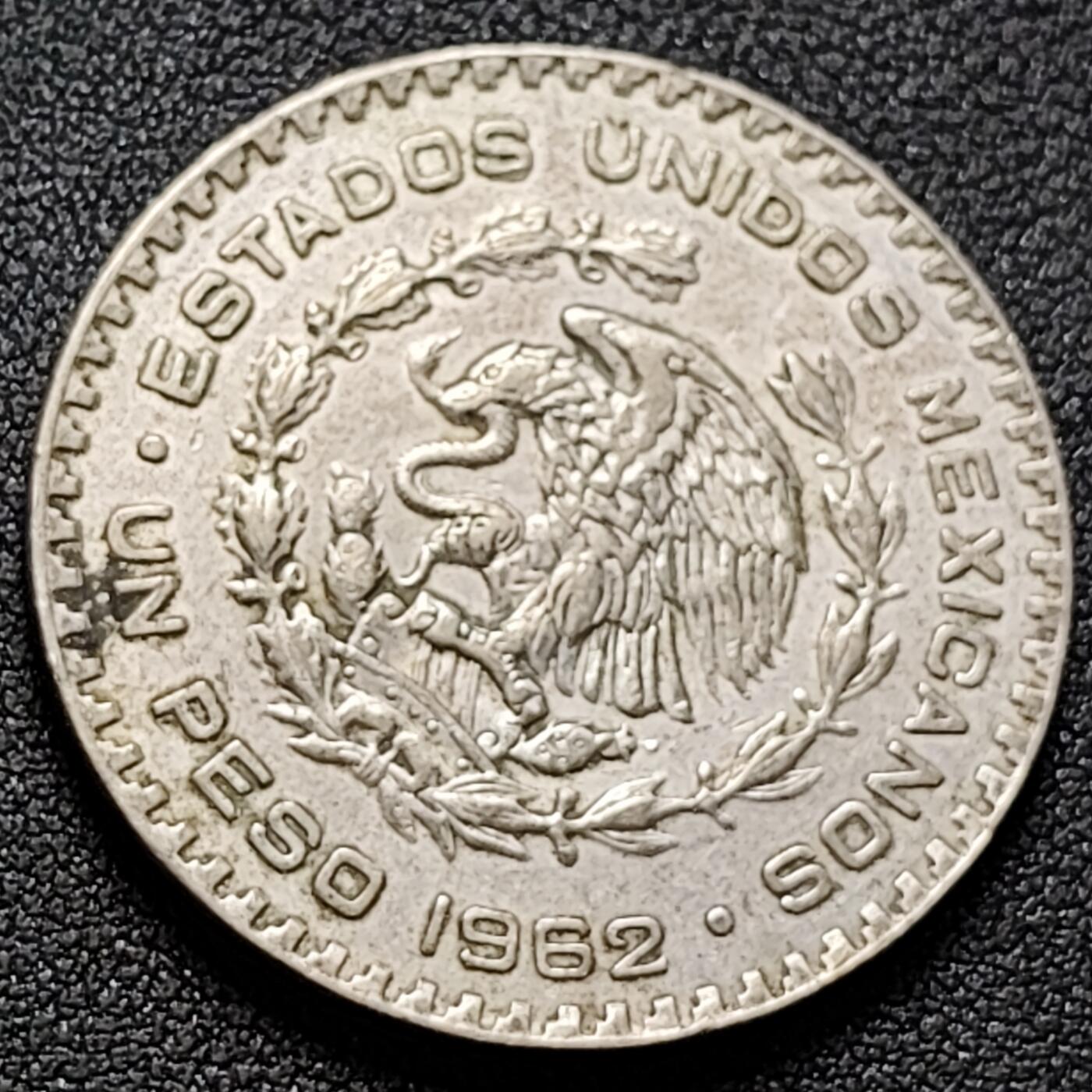 泉币菌-第152场-精品福利场 1962年 墨西哥一比索银币 34.8*2.2㎜ 16g 