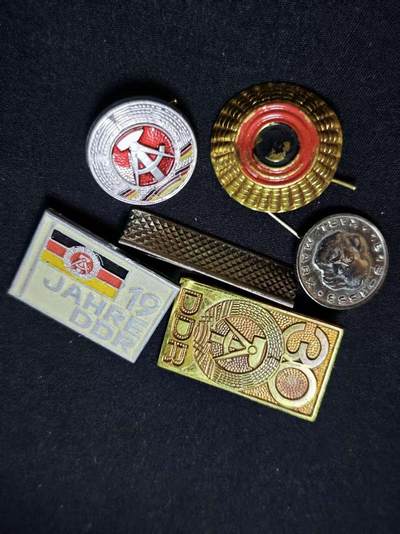 罗岚⭐爱藏⭐甄选专拍第二场-分享拍场赚佣（实体店在建中···） - 民主德国勋赏一组（建国19周年纪念 马克思胸章）