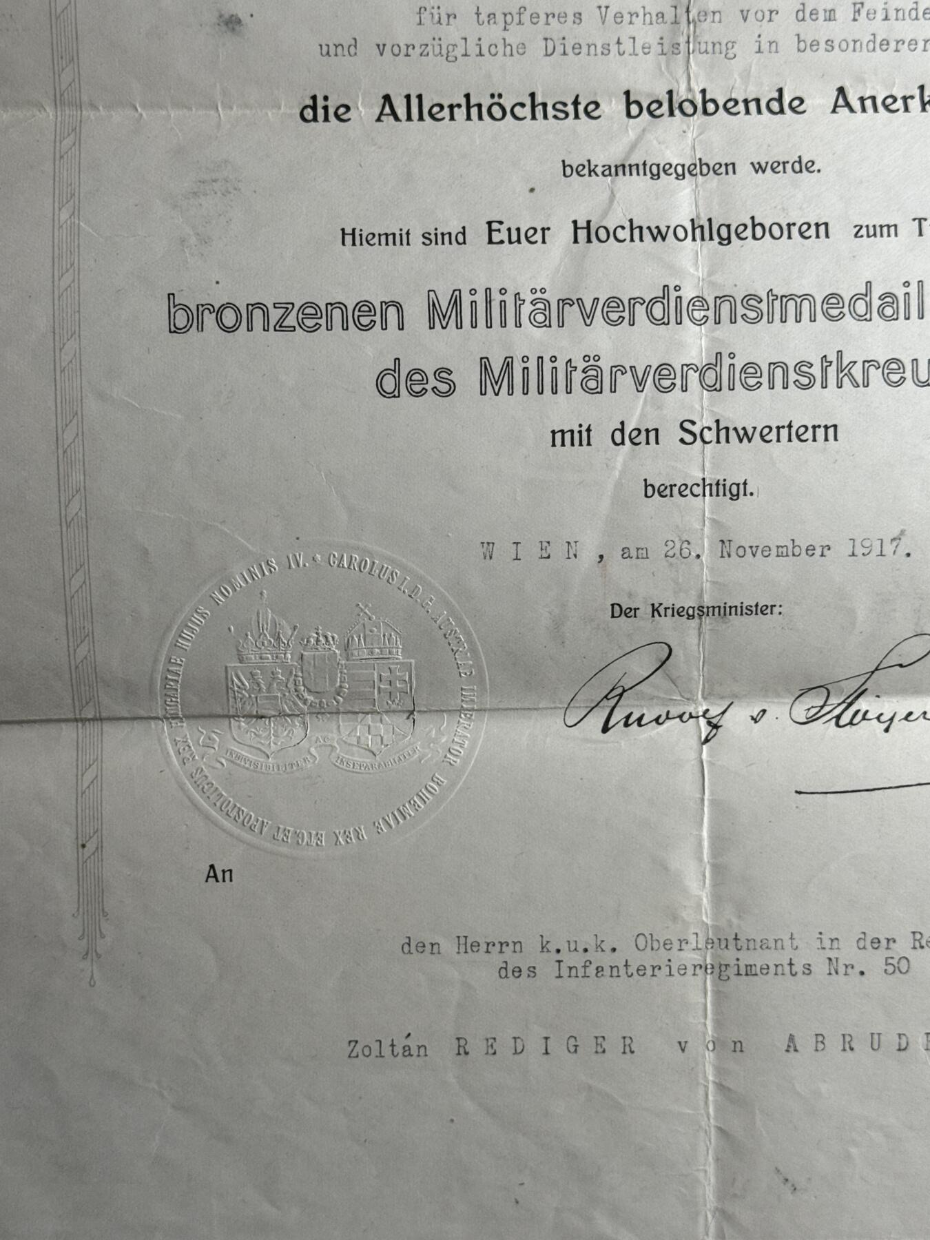 欢庆元旦！戎马世界章牌大赏第109期元旦大拍 奥匈帝国铜级军事功绩奖章（带剑饰）证书，授予预备役上尉 佐尔坦·雷迪格·冯·阿布鲁德巴尼亚