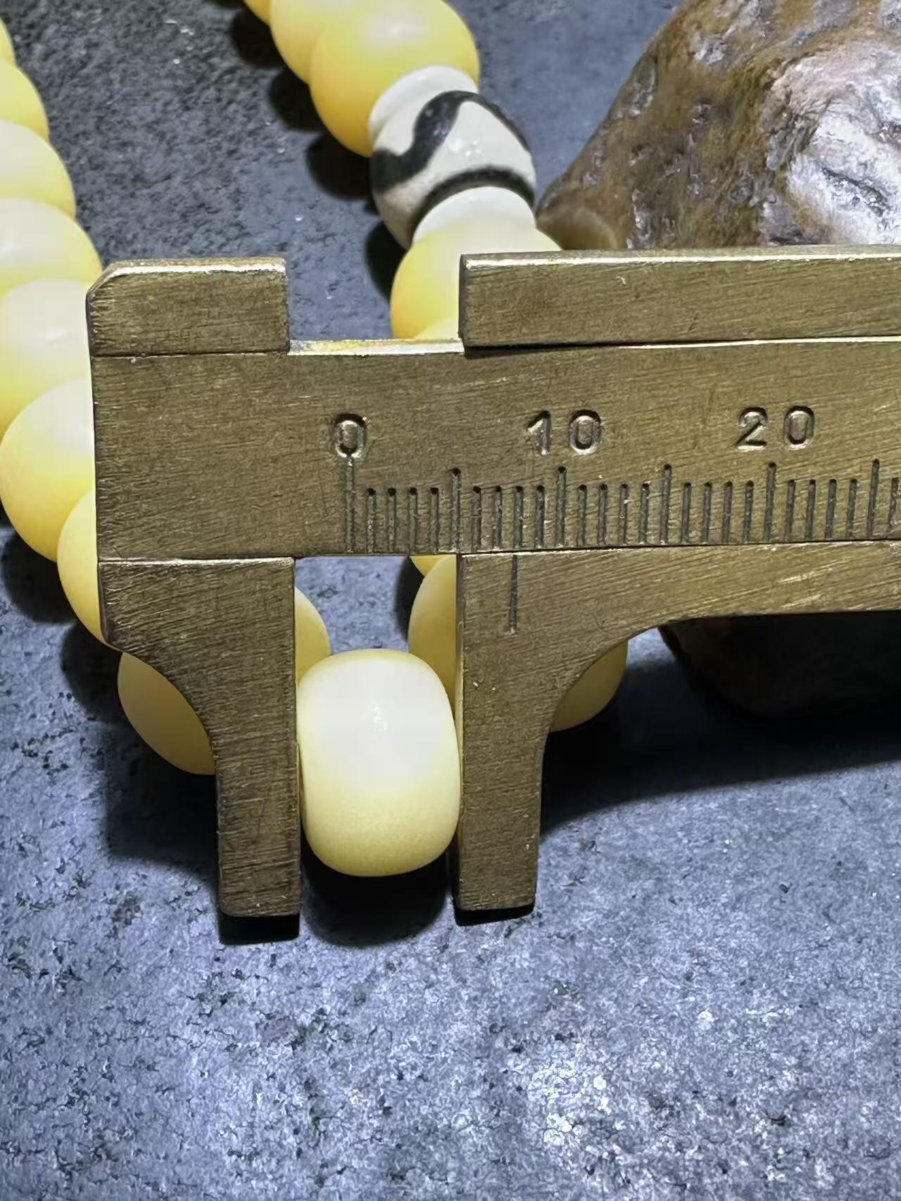 仅此一条，氧化菩提根虎牙天珠单圈手串一条