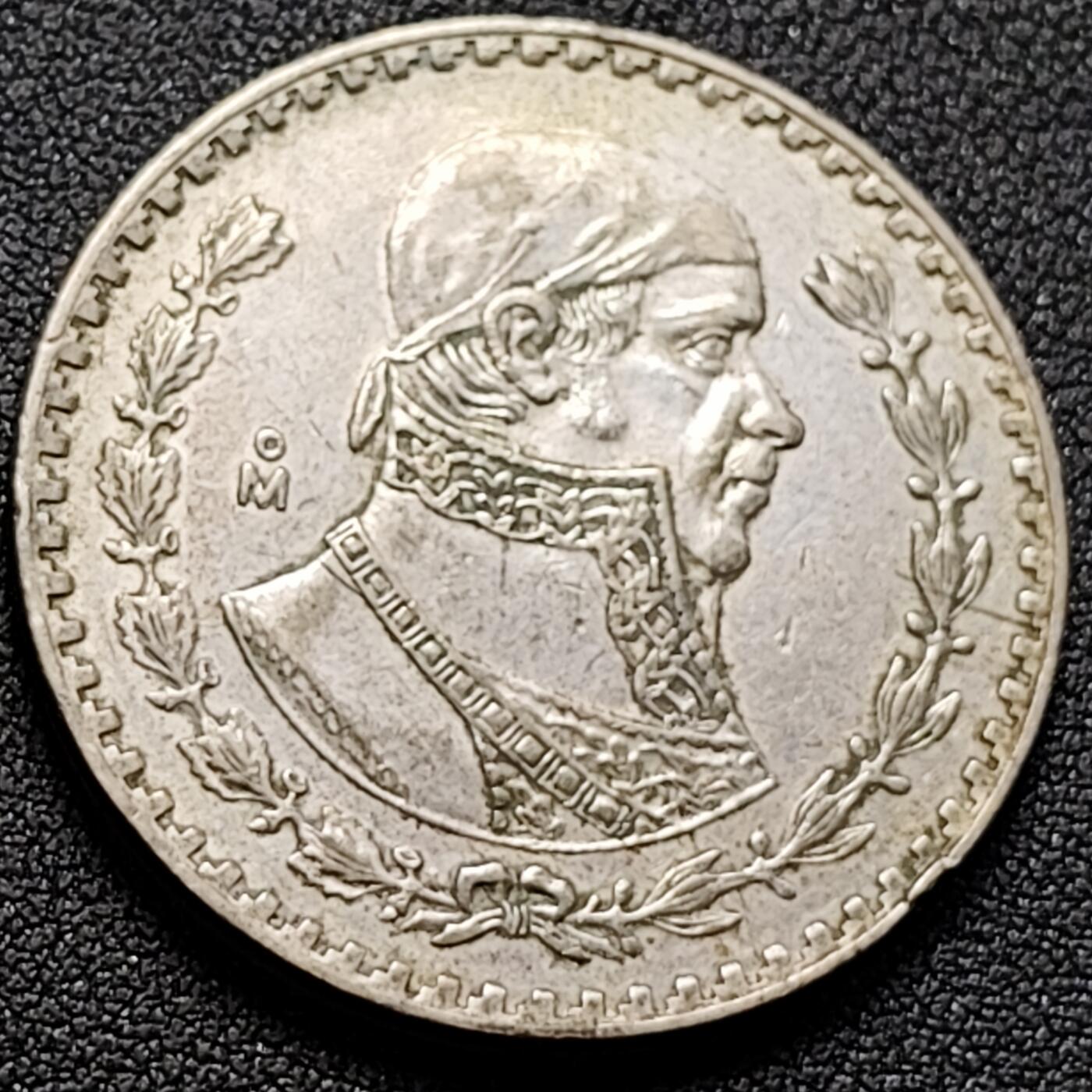 泉币菌-第152场-精品福利场 1962年 墨西哥一比索银币 34.8*2.2㎜ 16g 