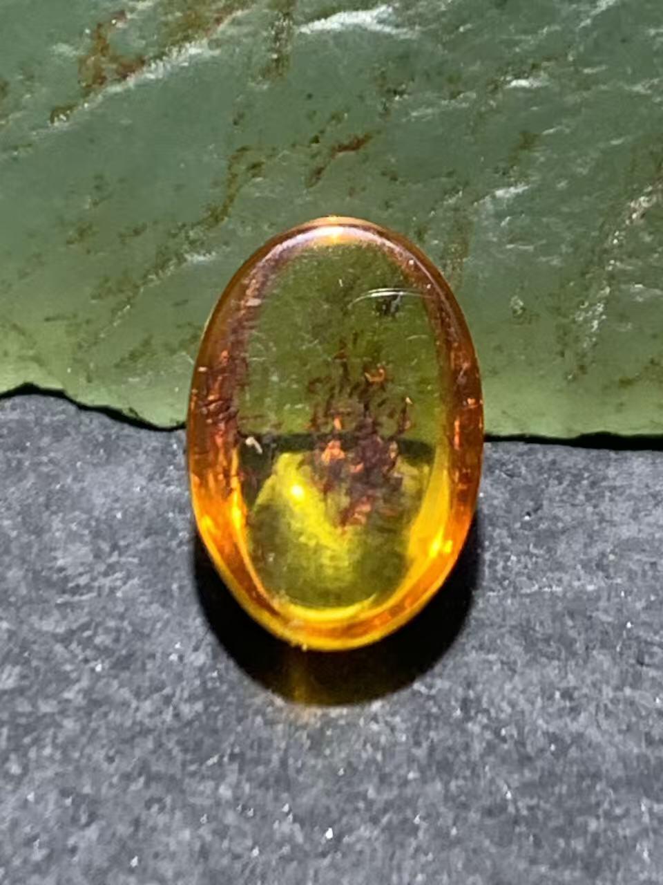 乌克兰花珀通货戒面一个