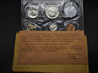 【淘币小摊】实时拍第八百三十六拍   银币套币场   满百包邮可预留二周 每周一统一发货   - 美国1964年肯尼迪精制套币含3枚银币