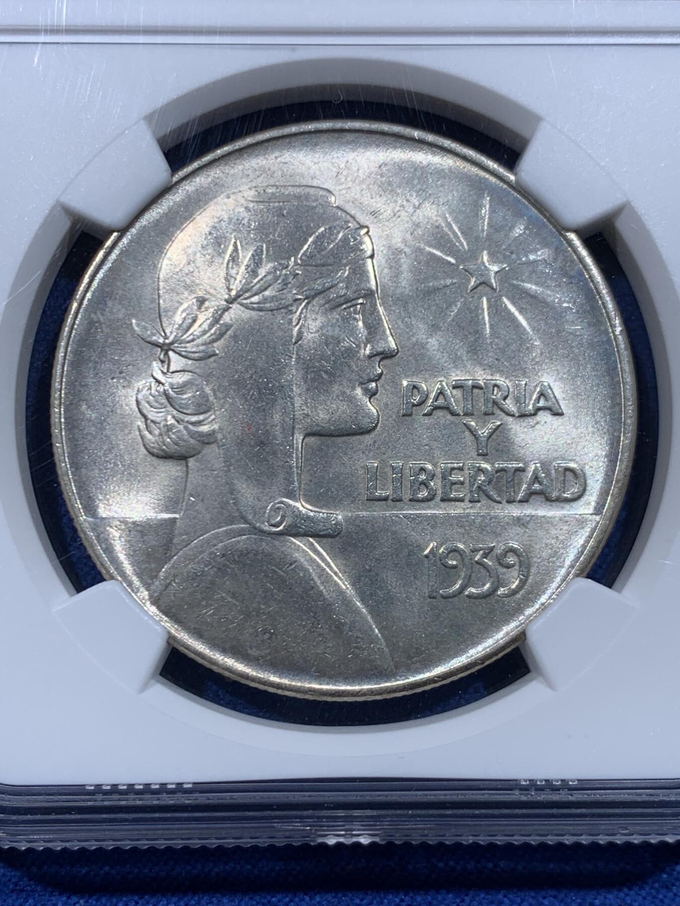 《竞宝斋》第450场 周日，周一，周二  3场连拍 （全场包邮，欢迎送拍） NGC MS63 古巴1939年女神1比索银币 原光