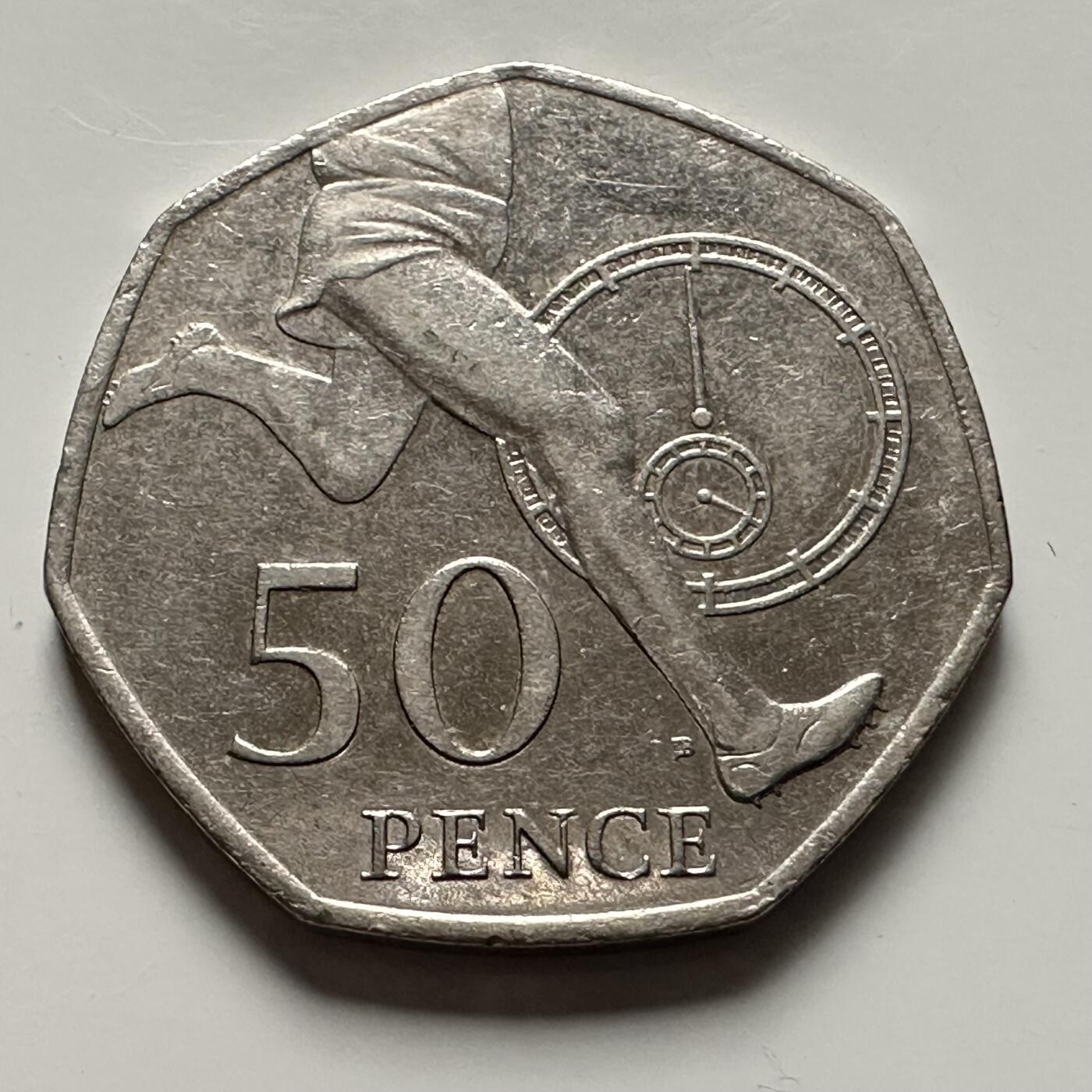 🌹外币初藏🌹🐯2025年第144场  每周二四六晚8️⃣点 接代拍 英国2004年50便士 纪念币 a