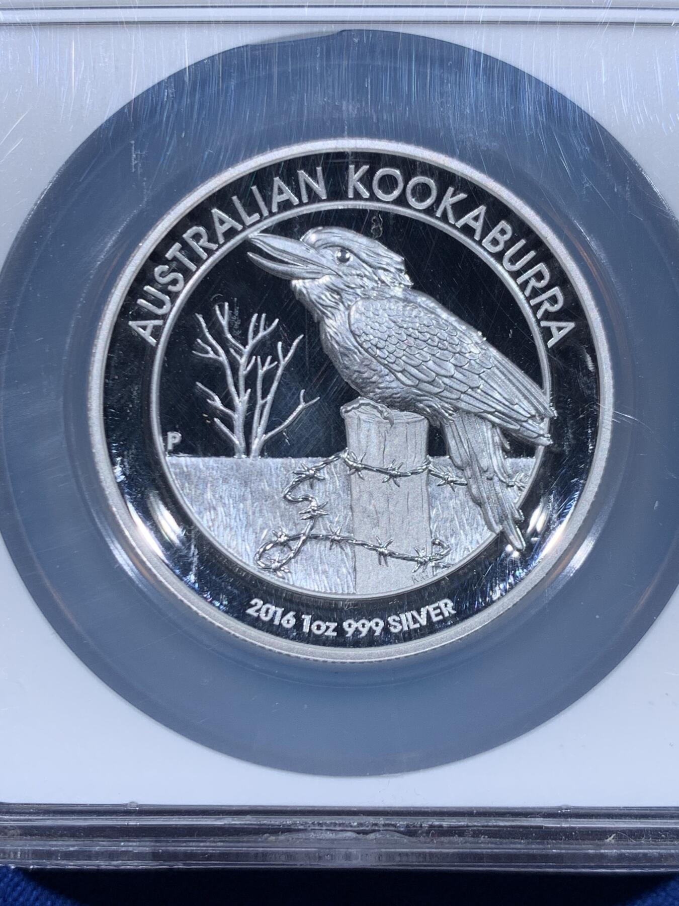 《竞宝斋》第450场 周日，周一，周二  3场连拍 （全场包邮，欢迎送拍） NGC PF70UC 澳大利亚2016年笑翠鸟1盎司加厚银币，顶级工艺，极美品相，澳洲特殊标签，特别加厚盒。