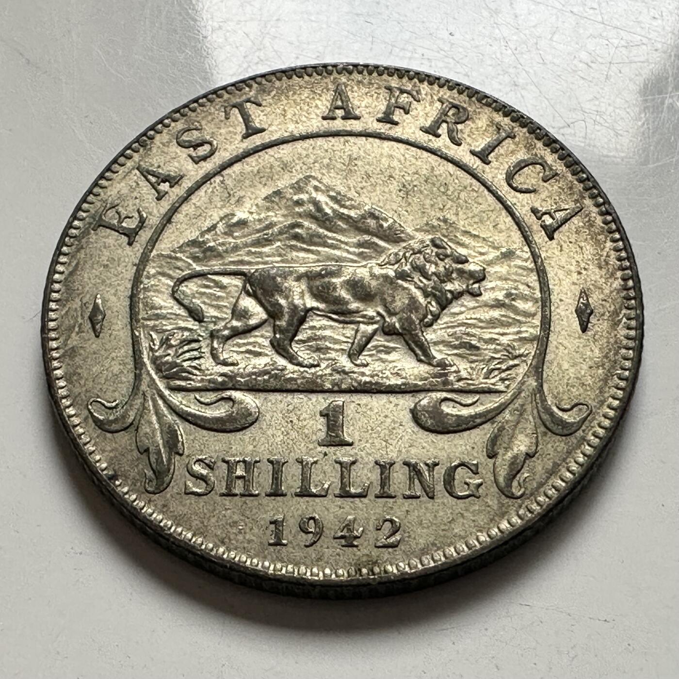 🌹外币初藏🌹🐯2025年第144场  每周二四六晚8️⃣点 接代拍 英属东非1942年一先令银币