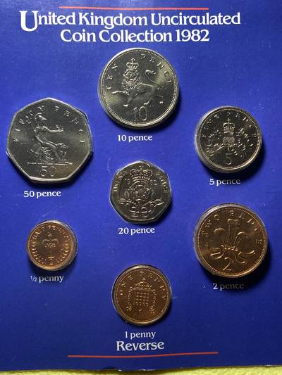 2025年第一百四十二场(总第一百六十八场）高品质英国一线回流散币年末特拍场第二场(免佣金) 英国🇬🇧1982年套币7枚(伊丽莎白二世中年花冠，十进制第二版，首发年仅发行3年)