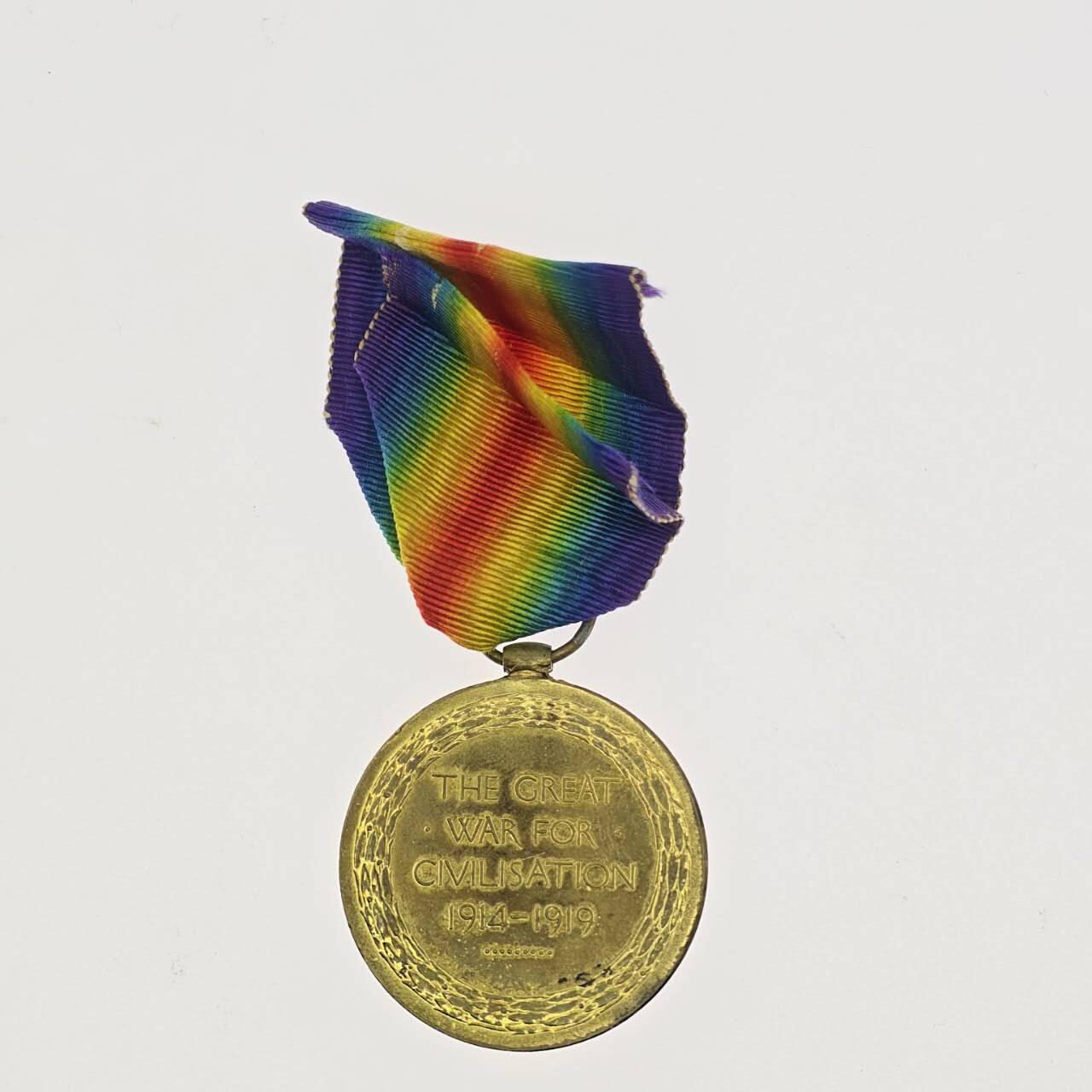 勋章奖章交易所2025年12月28拍卖 英国一战奖章，铜镀金，授予LEAVEY