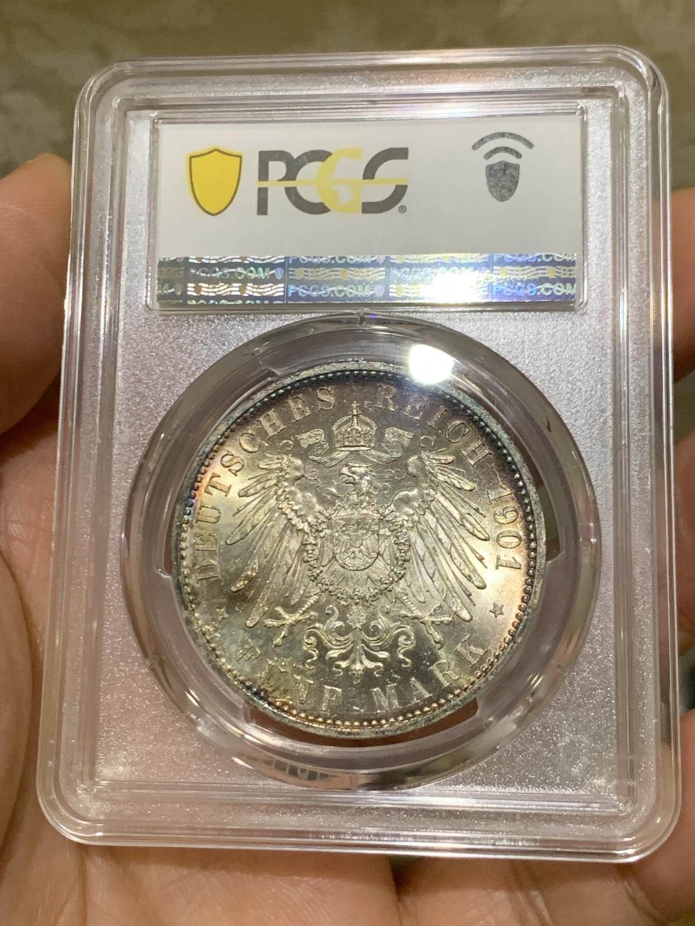 《竞宝斋》第450场 周日，周一，周二  3场连拍 （全场包邮，欢迎送拍） PCGS MS63 德国1901年普鲁士建国200周年纪念5马克大银币 边缘包浆 性价比