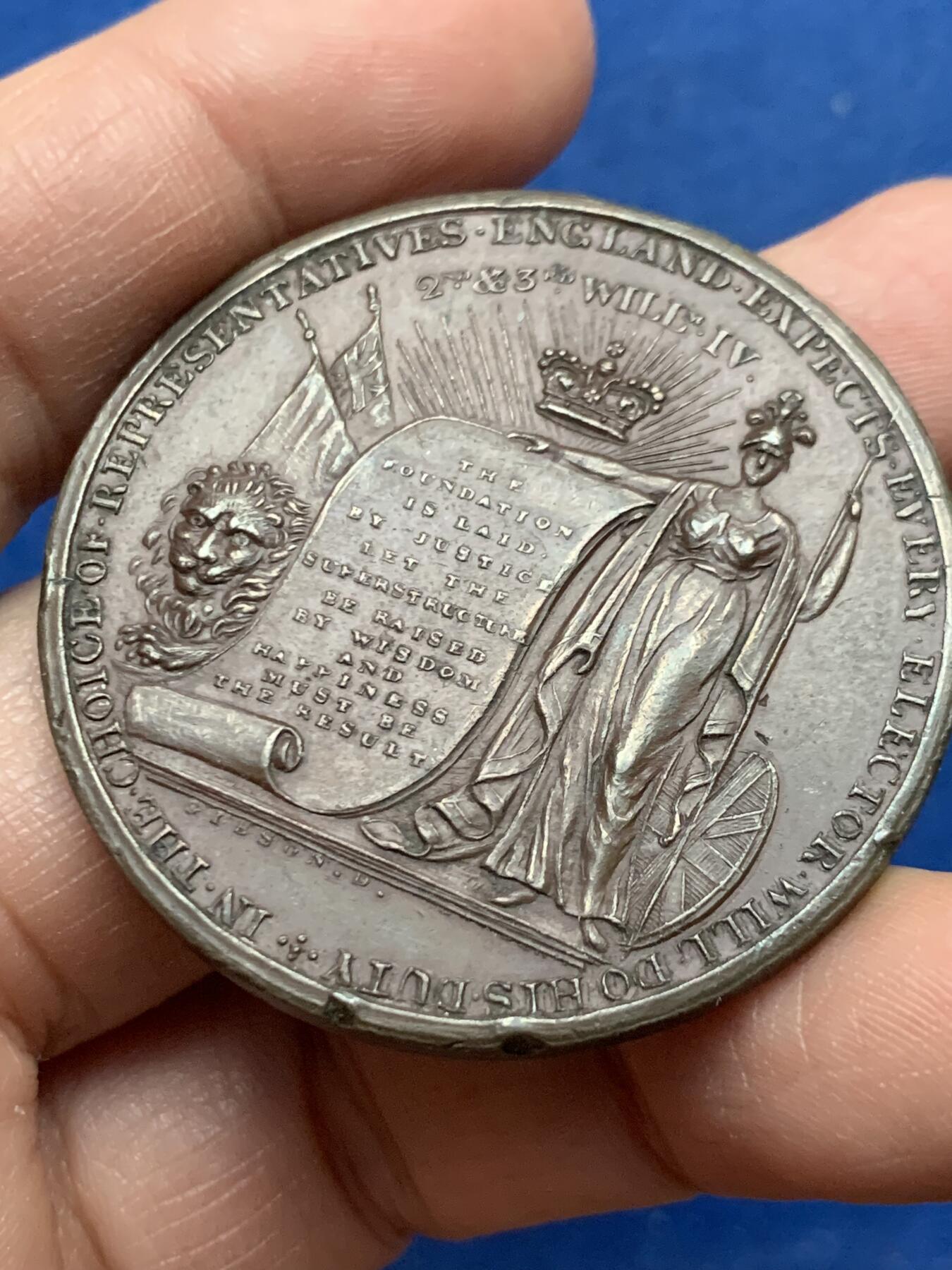 《竞宝斋》第450场 周日，周一，周二  3场连拍 （全场包邮，欢迎送拍） 英国1832年议会改革运动纪念铜章 32.85克 44.2mm 细节见图