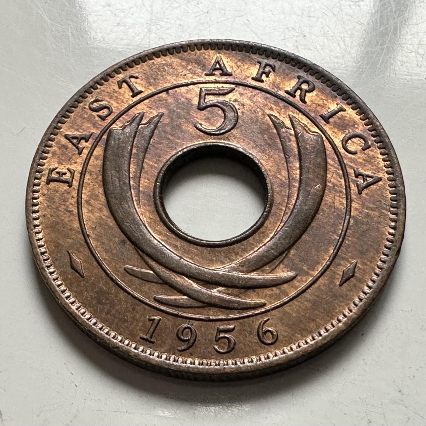 🌹外币初藏🌹🐯2025年第144场  每周二四六晚8️⃣点 接代拍 英属东非1956年五分