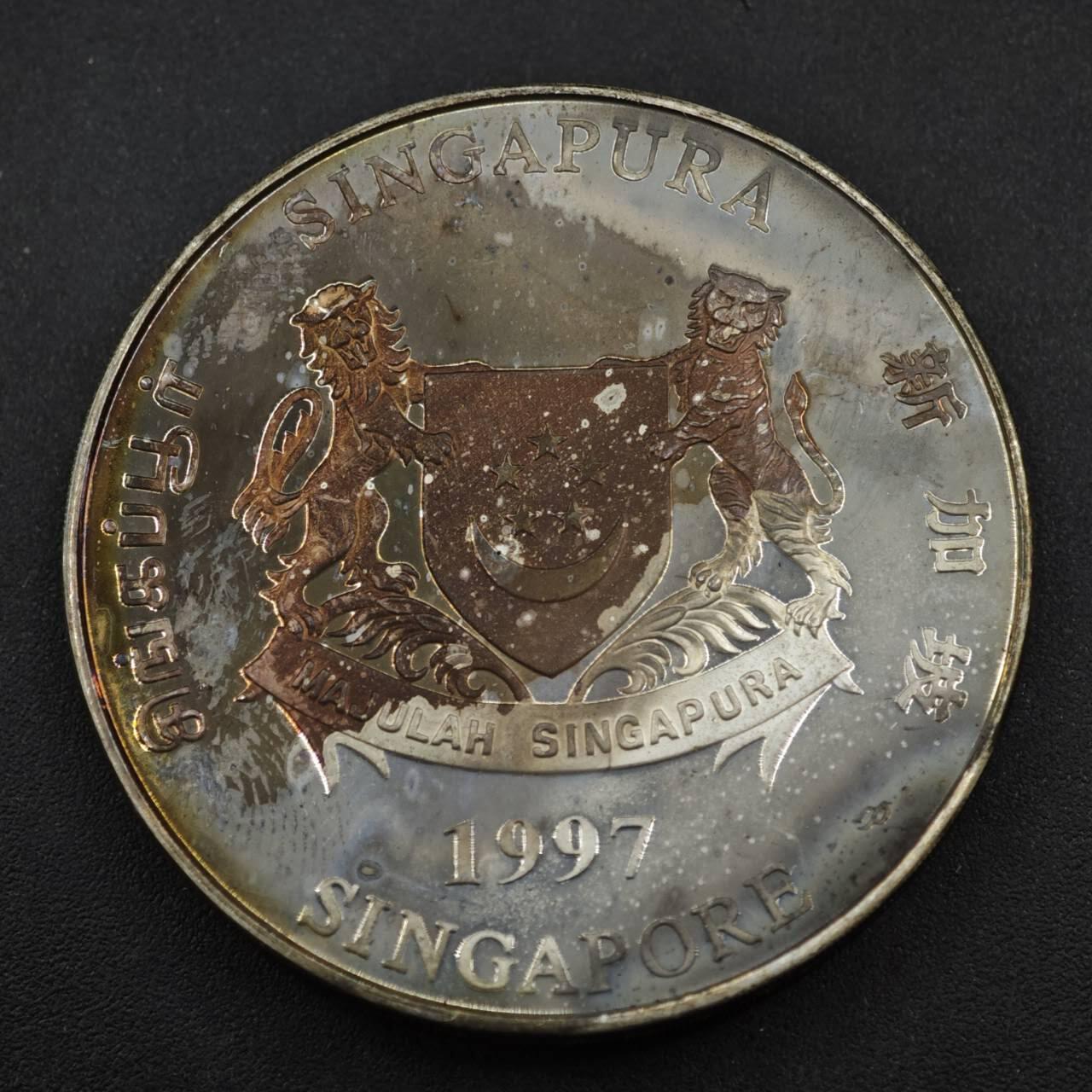 【淘币小摊】实时拍第八百三十六拍   银币套币场   满百包邮可预留二周 每周一统一发货   新加坡1997年牛年生肖2盎司精制银币银价945