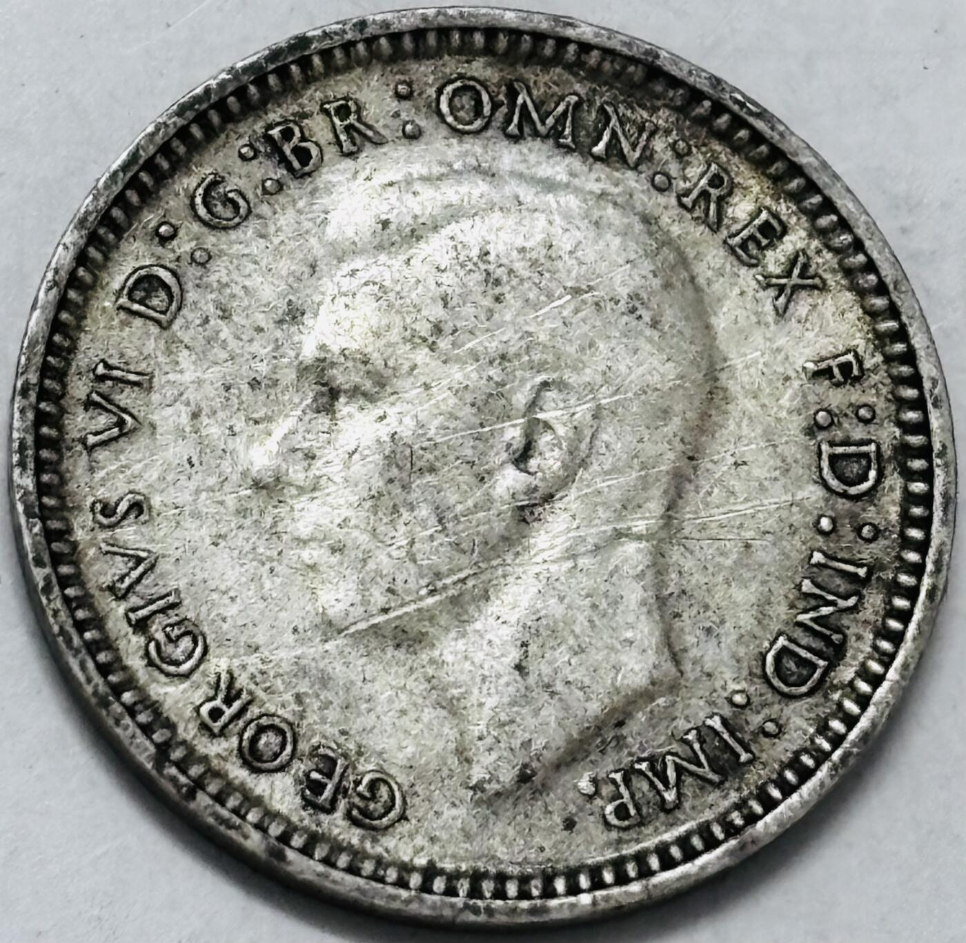 文馨钱币收藏第 286 场，圣诞节专场【 长期接收代拍品低至 0 佣金】 1939 年英属澳大利亚乔治六世 3 便士银币，925 高银